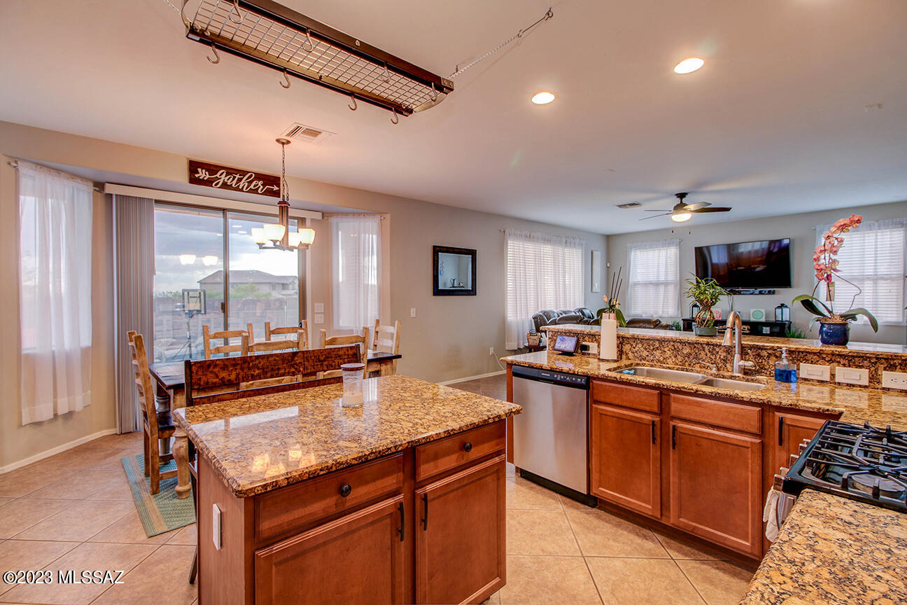 10664 S Kush Canyon Lane