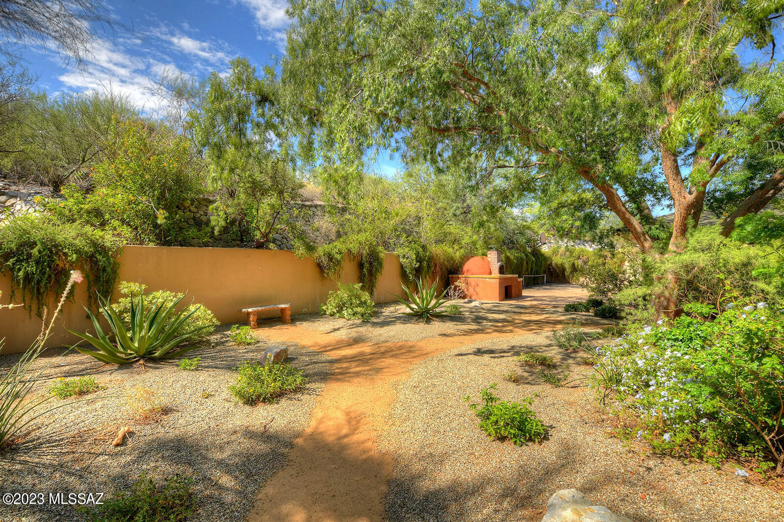 6630 E Placita Alhaja