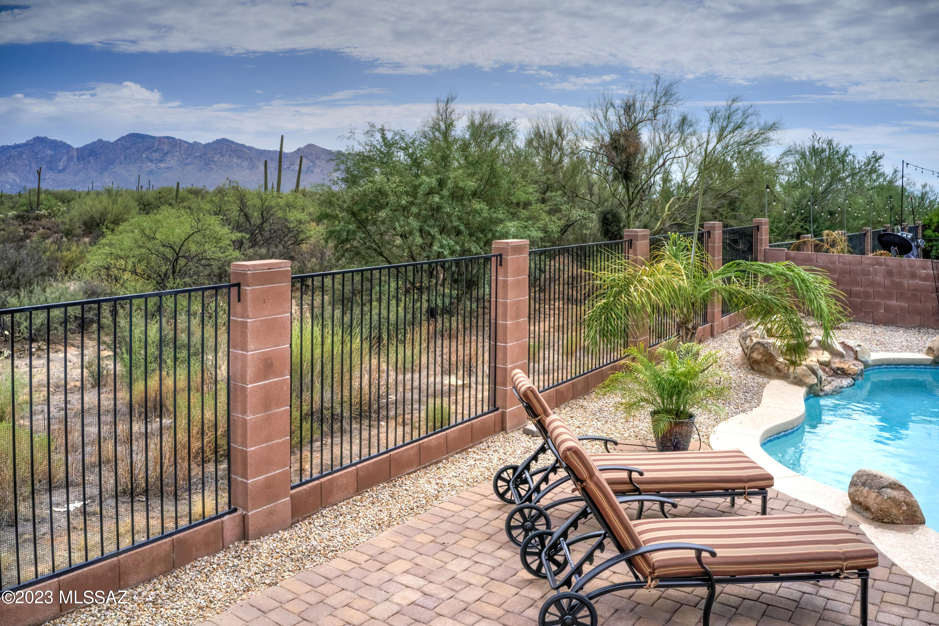 12418 N Paseo Penuela