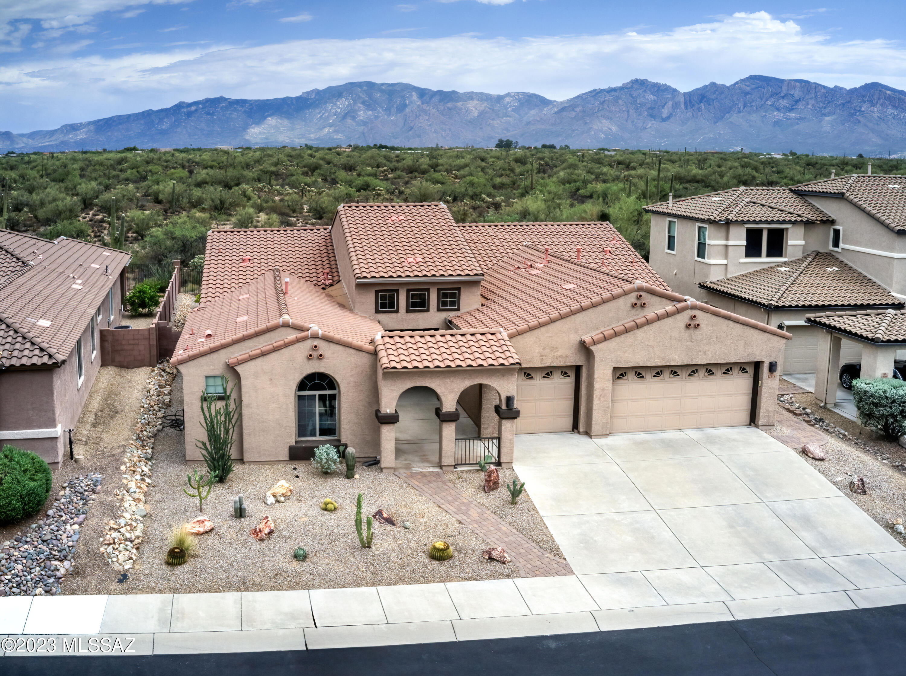 12418 N Paseo Penuela