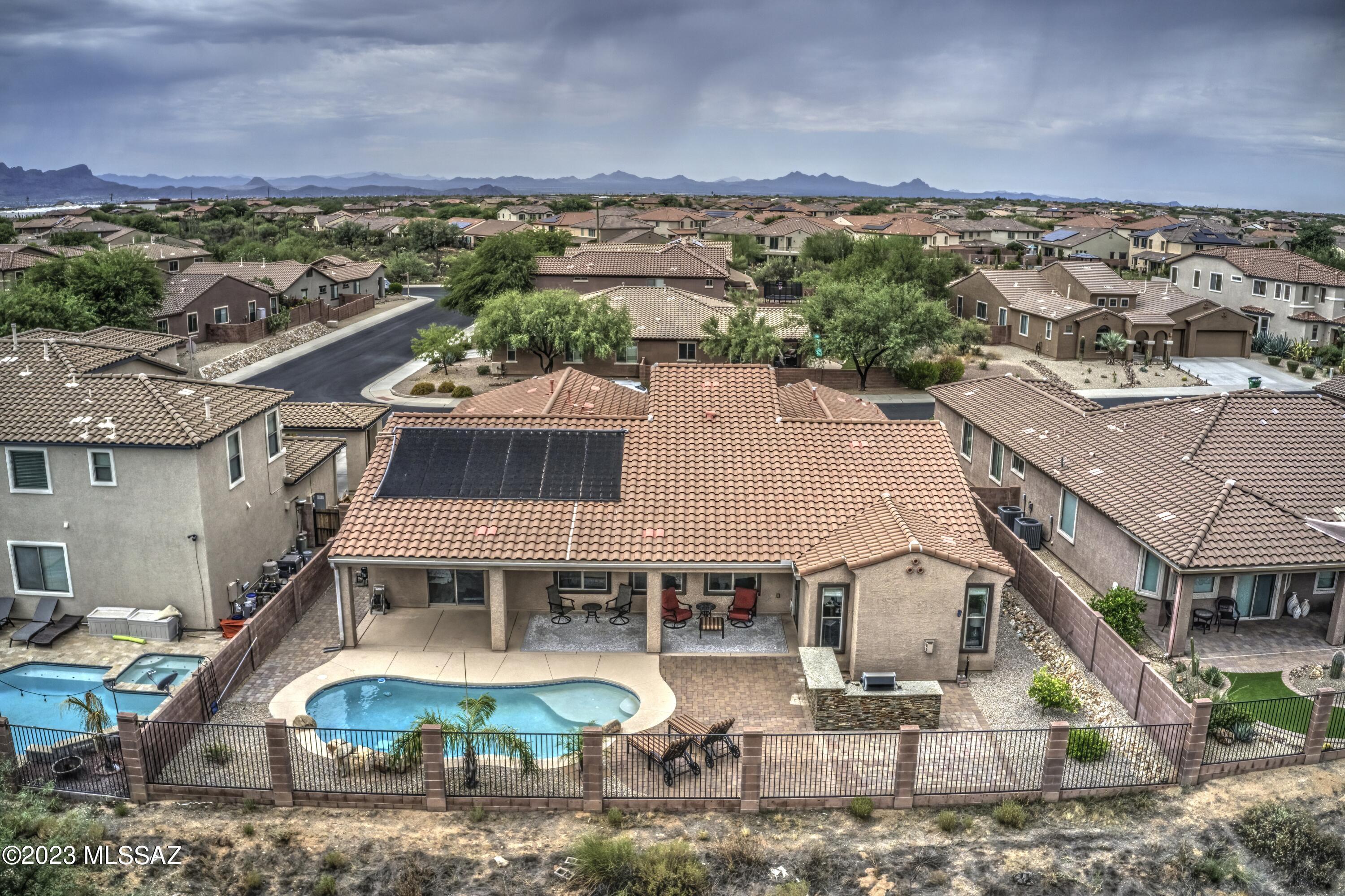 12418 N Paseo Penuela