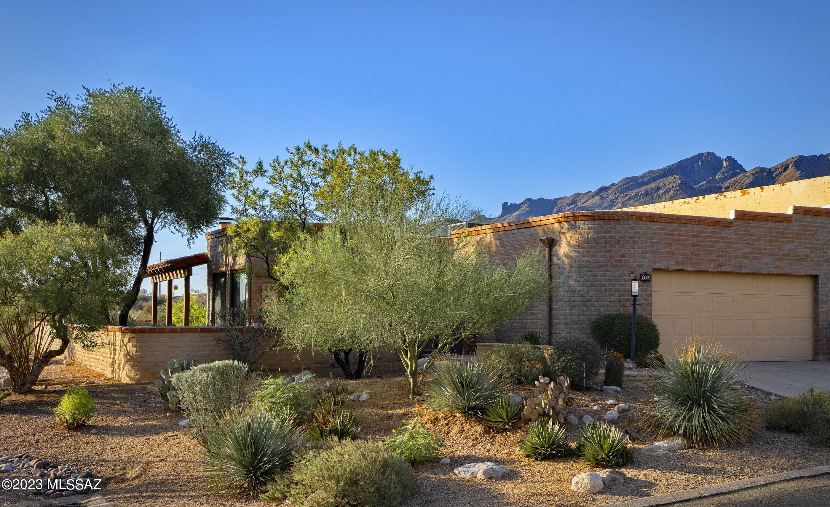 5309 N Fort Yuma Trail