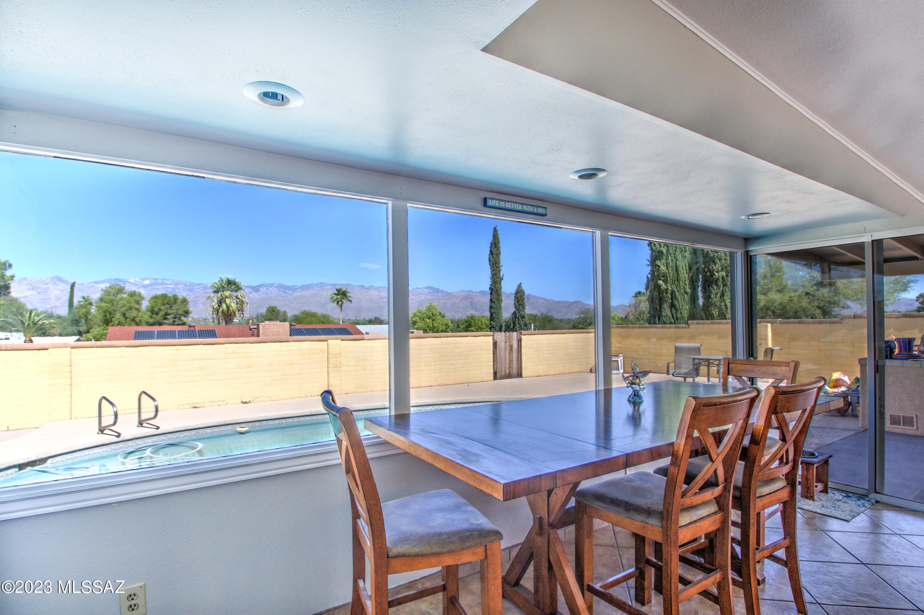 9549 E Calle Cascada