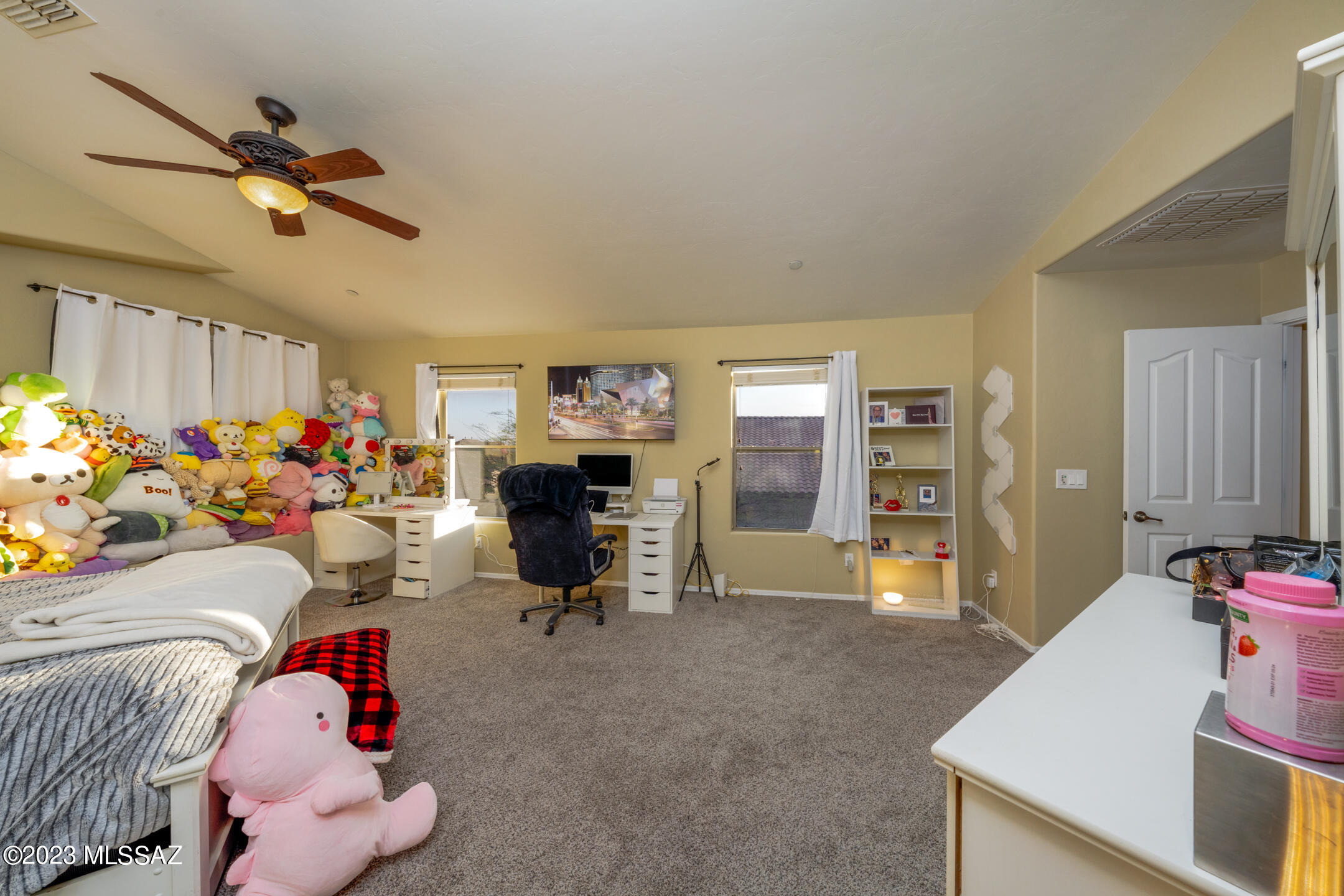 39280 Mountain Shadow Drive
