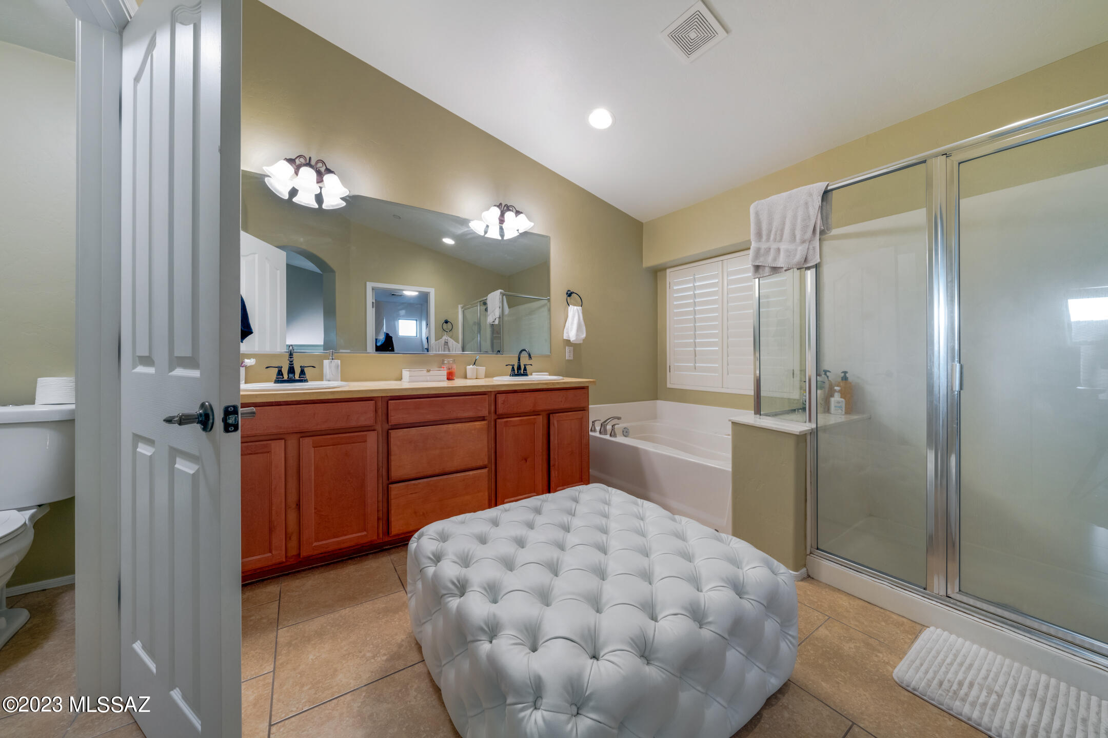 39280 Mountain Shadow Drive