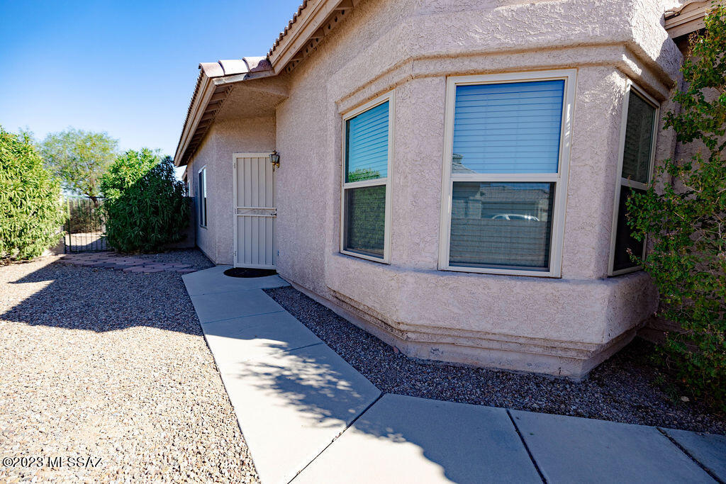 9338 N Scarlet Canyon Drive