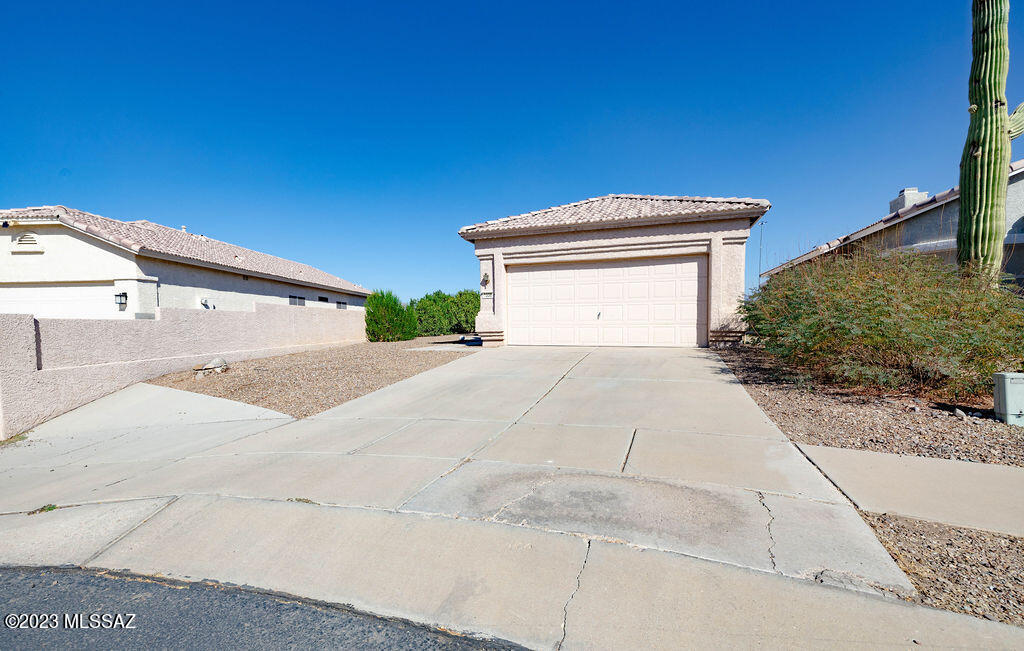 9338 N Scarlet Canyon Drive