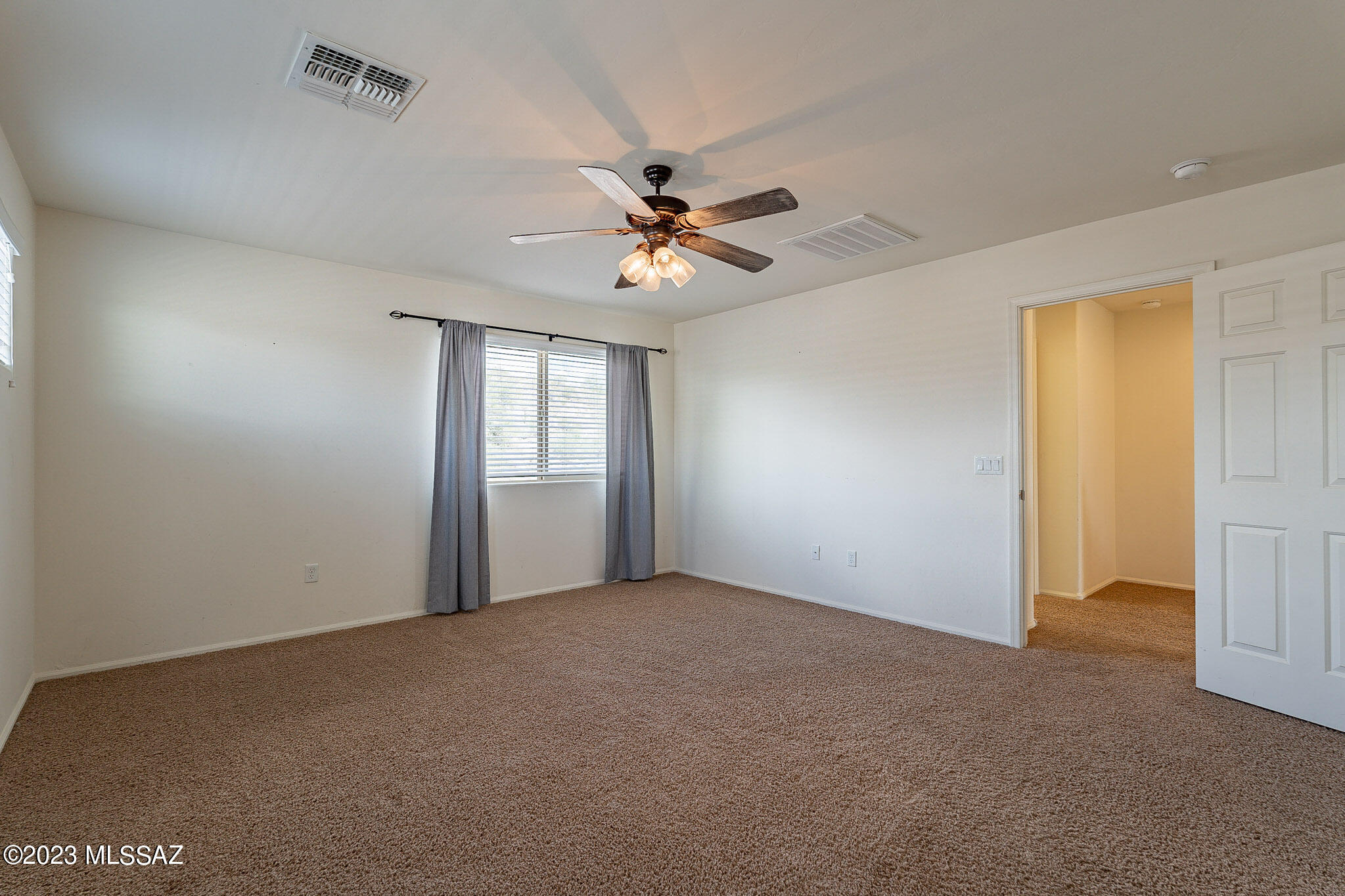 10457 S Boot Hill Way