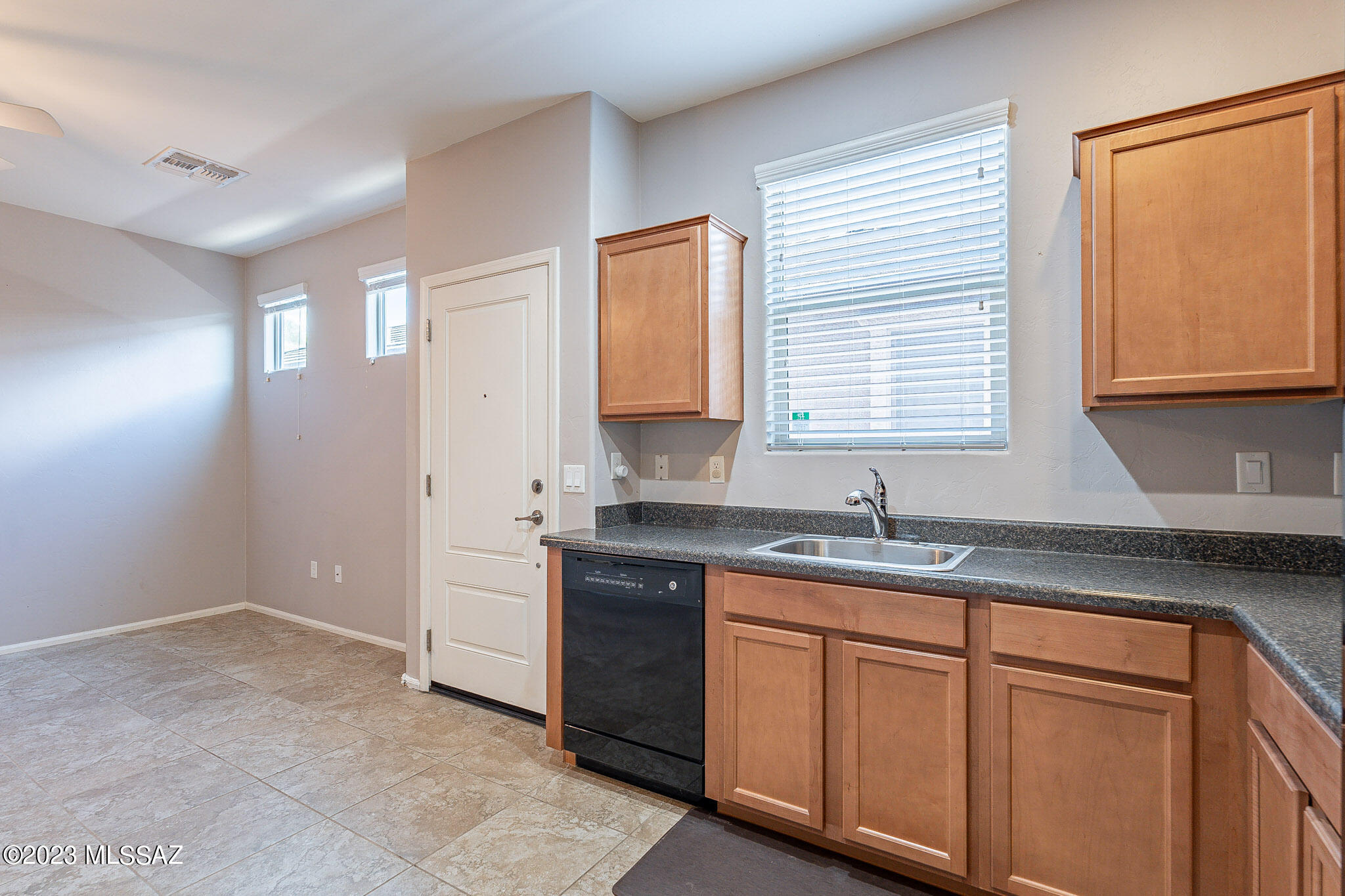 10457 S Boot Hill Way