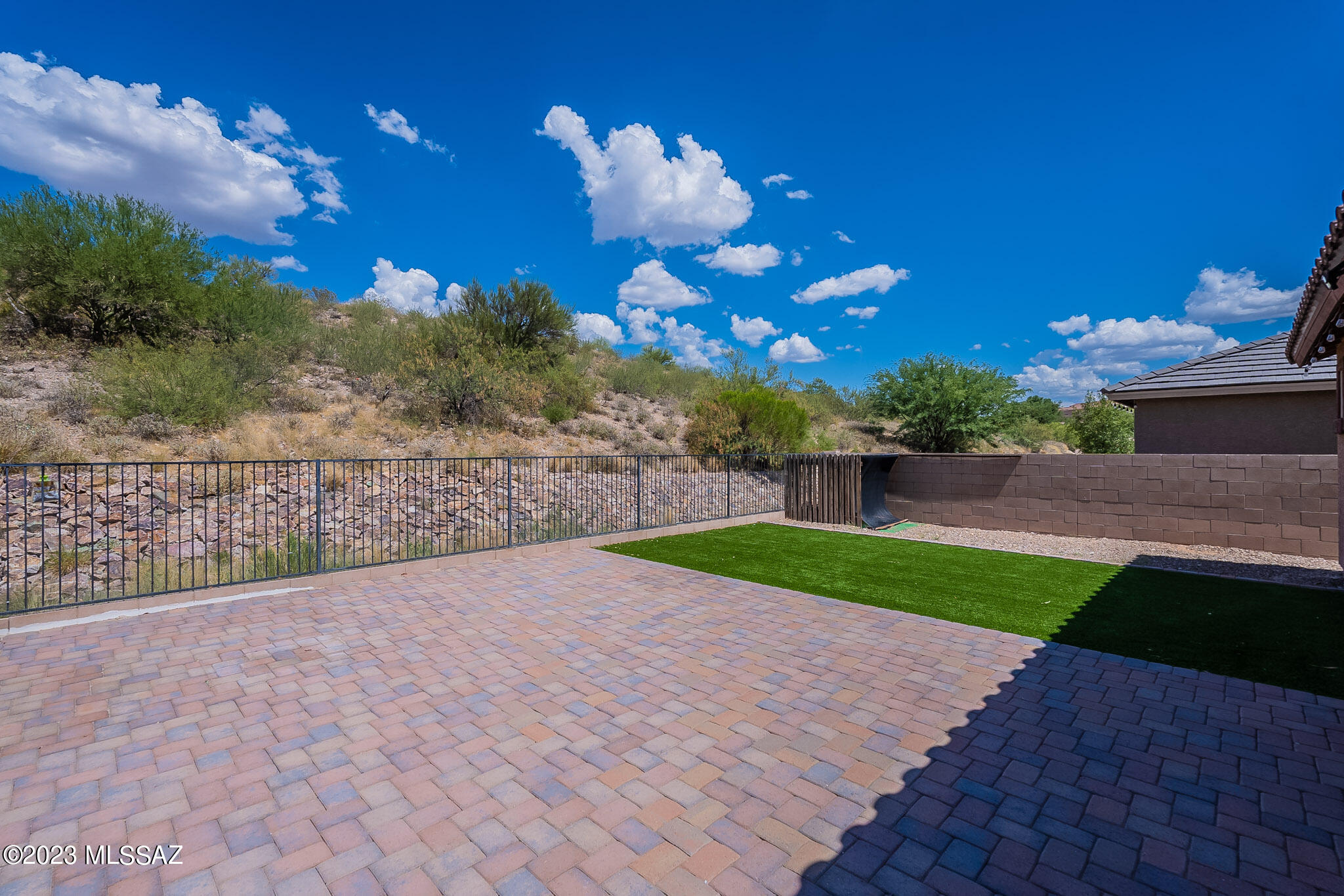10457 S Boot Hill Way