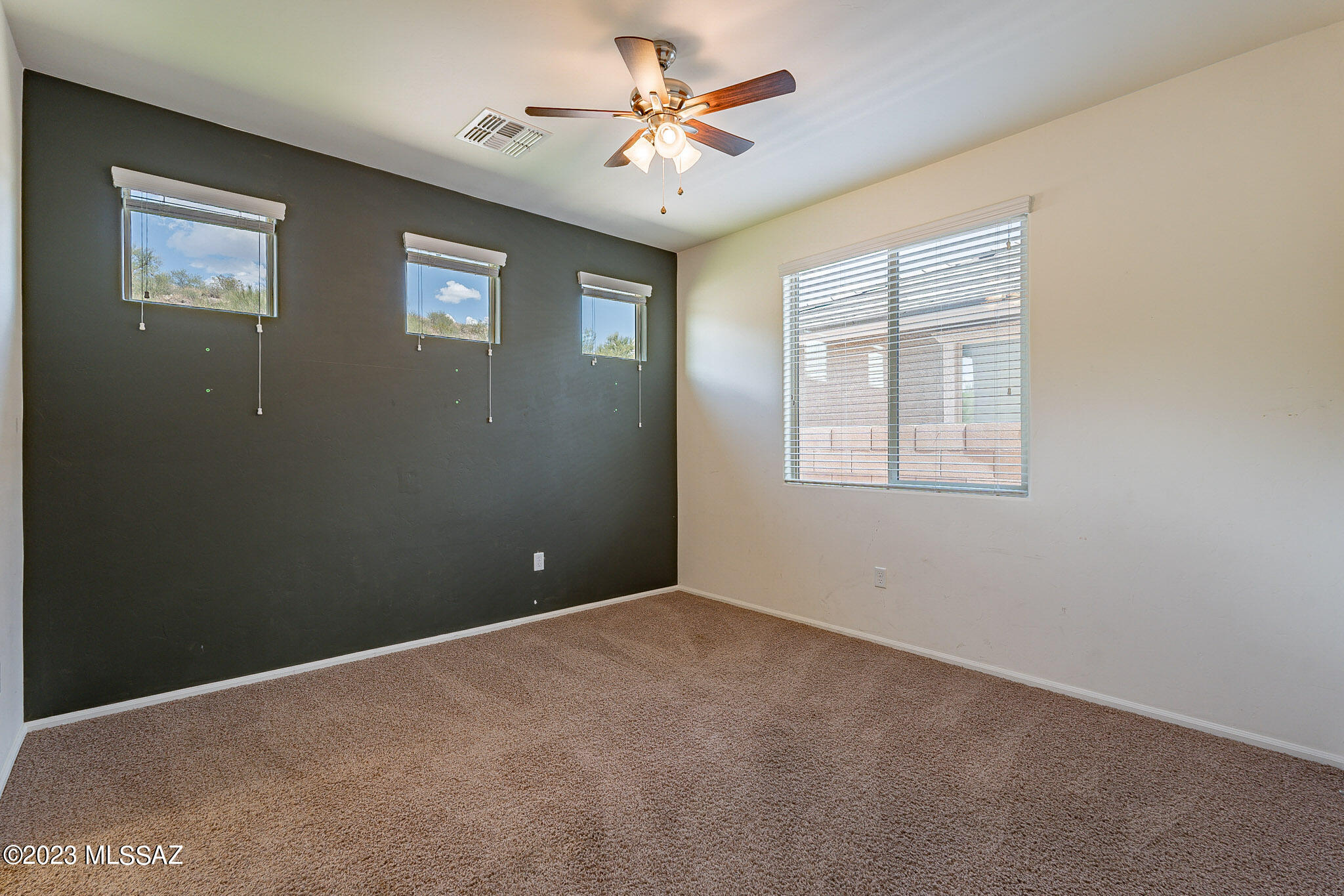 10457 S Boot Hill Way