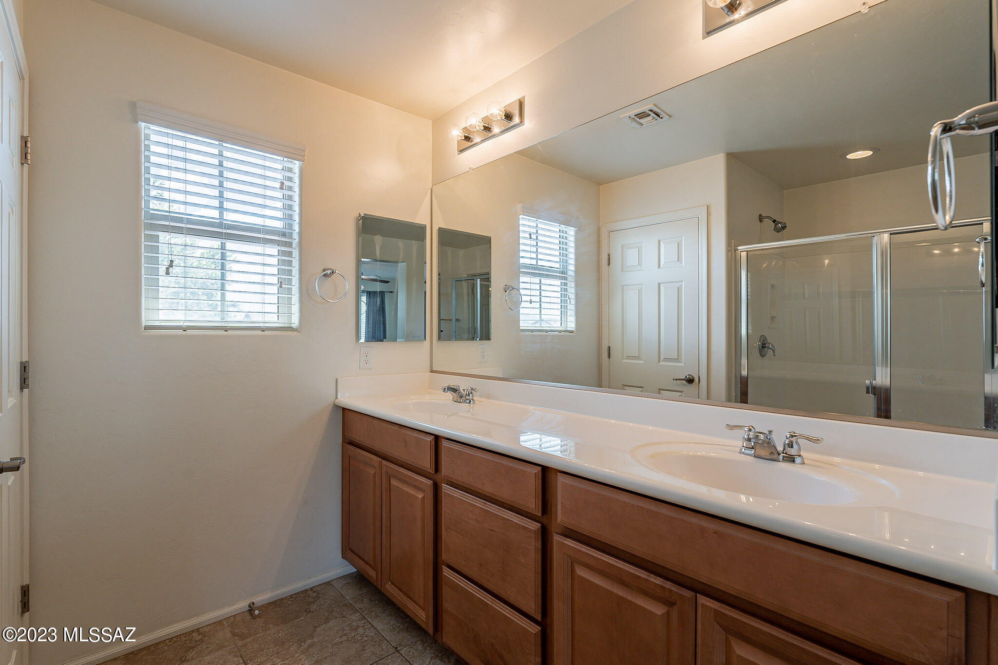 10457 S Boot Hill Way
