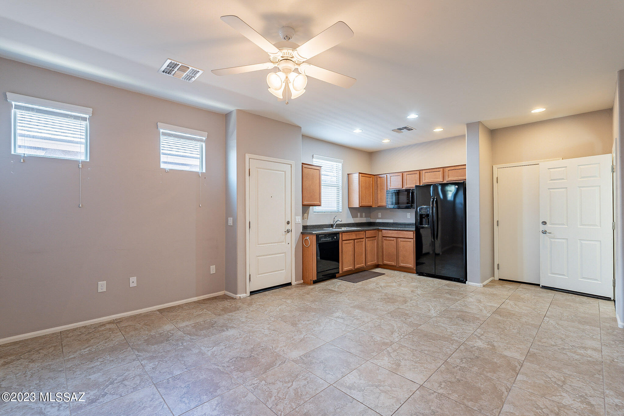 10457 S Boot Hill Way