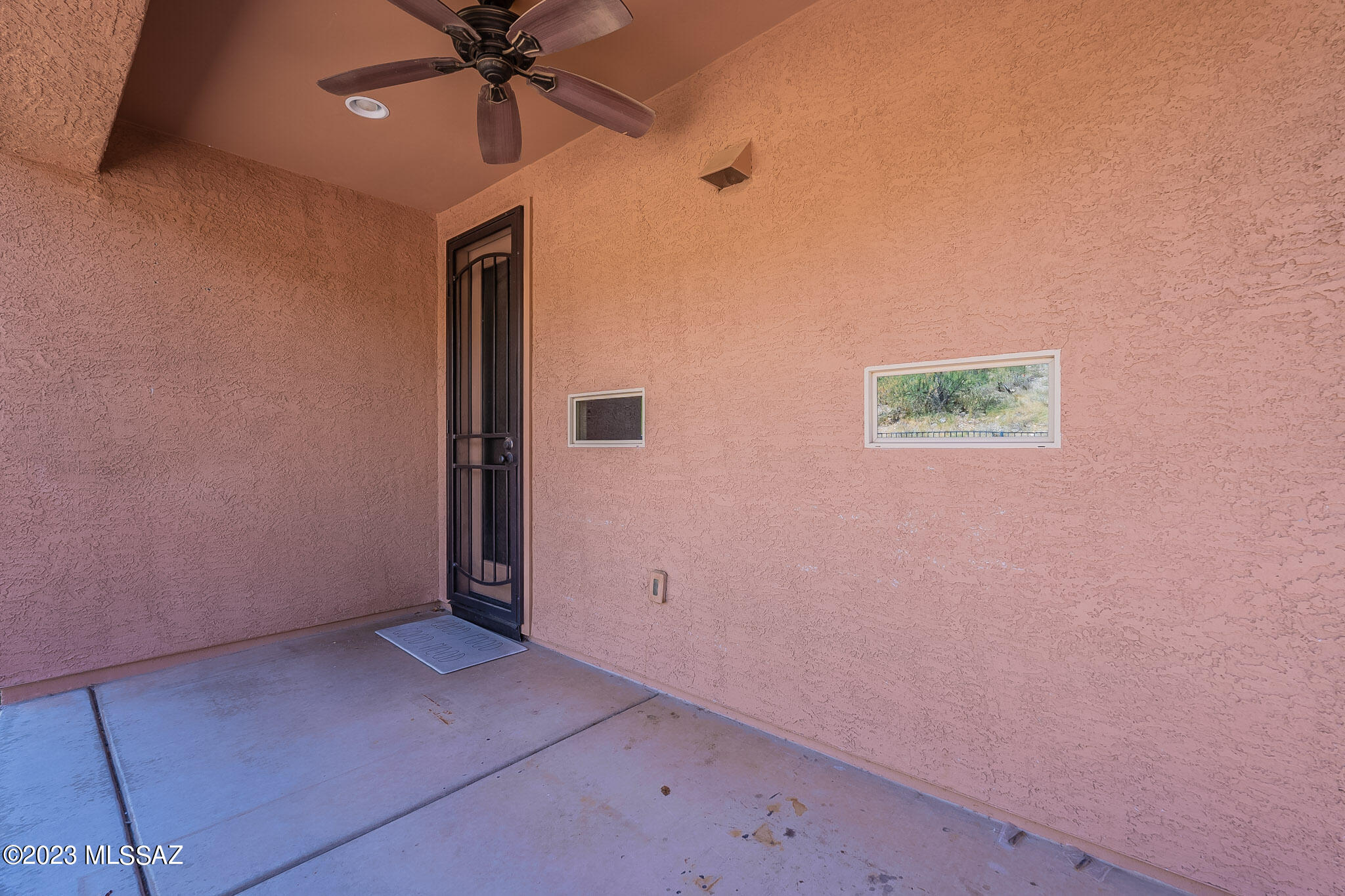 10457 S Boot Hill Way
