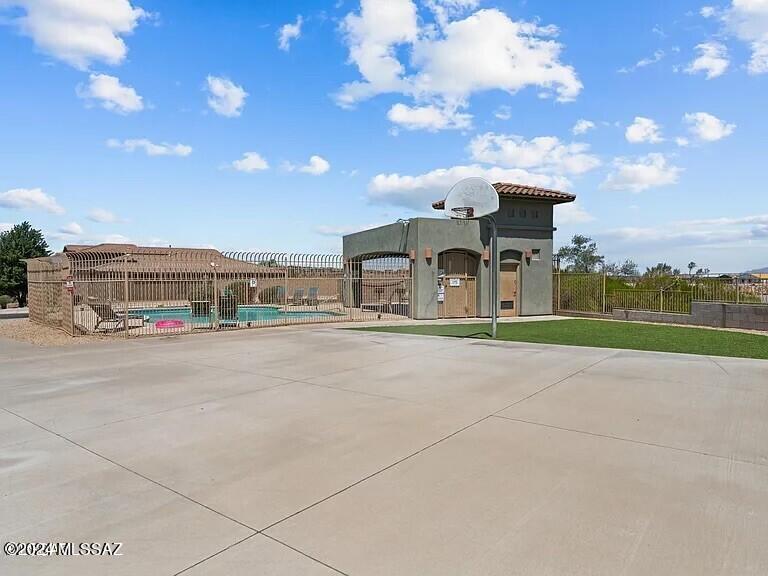 10457 S Boot Hill Way