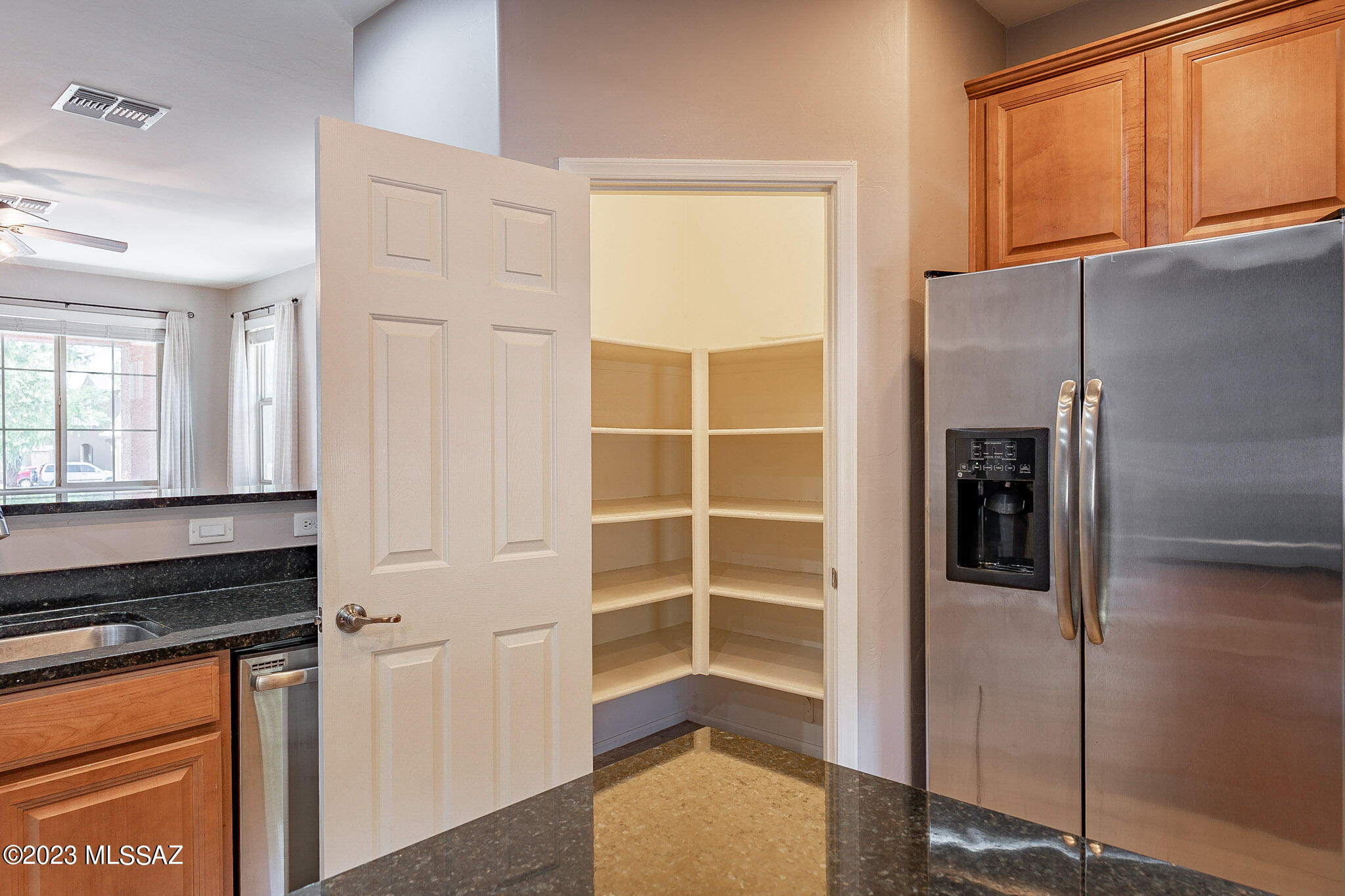 10457 S Boot Hill Way