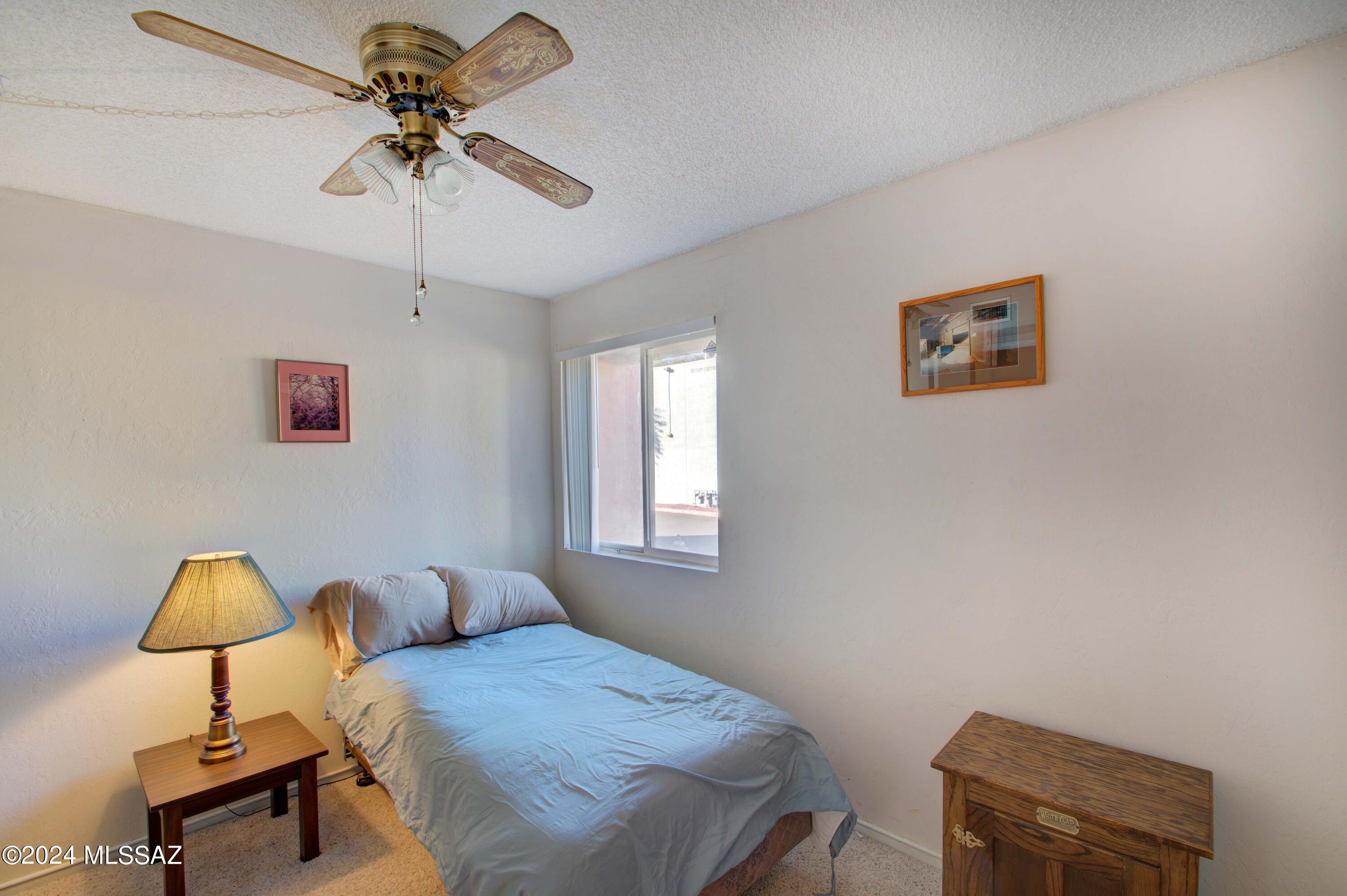 834 S Langley Avenue Unit: 102