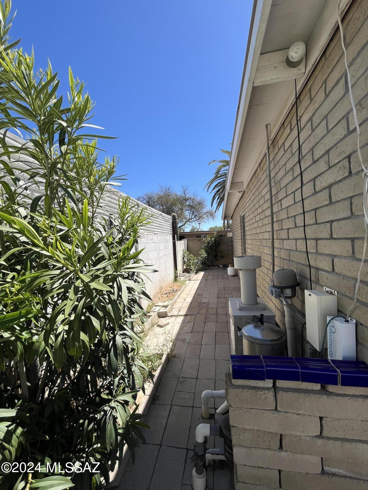 7517 E Juarez Street