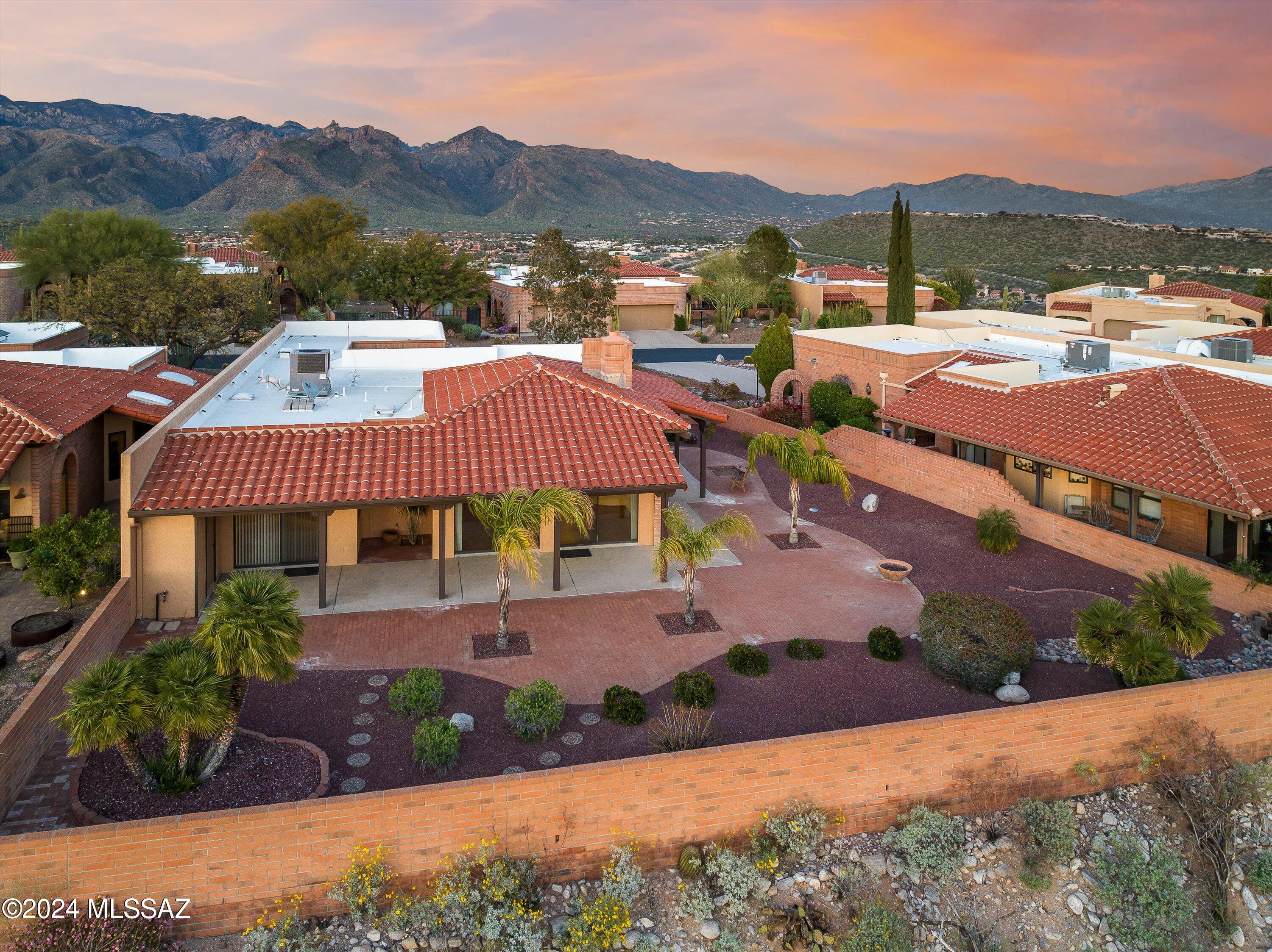 4549 N Trocha Alegre