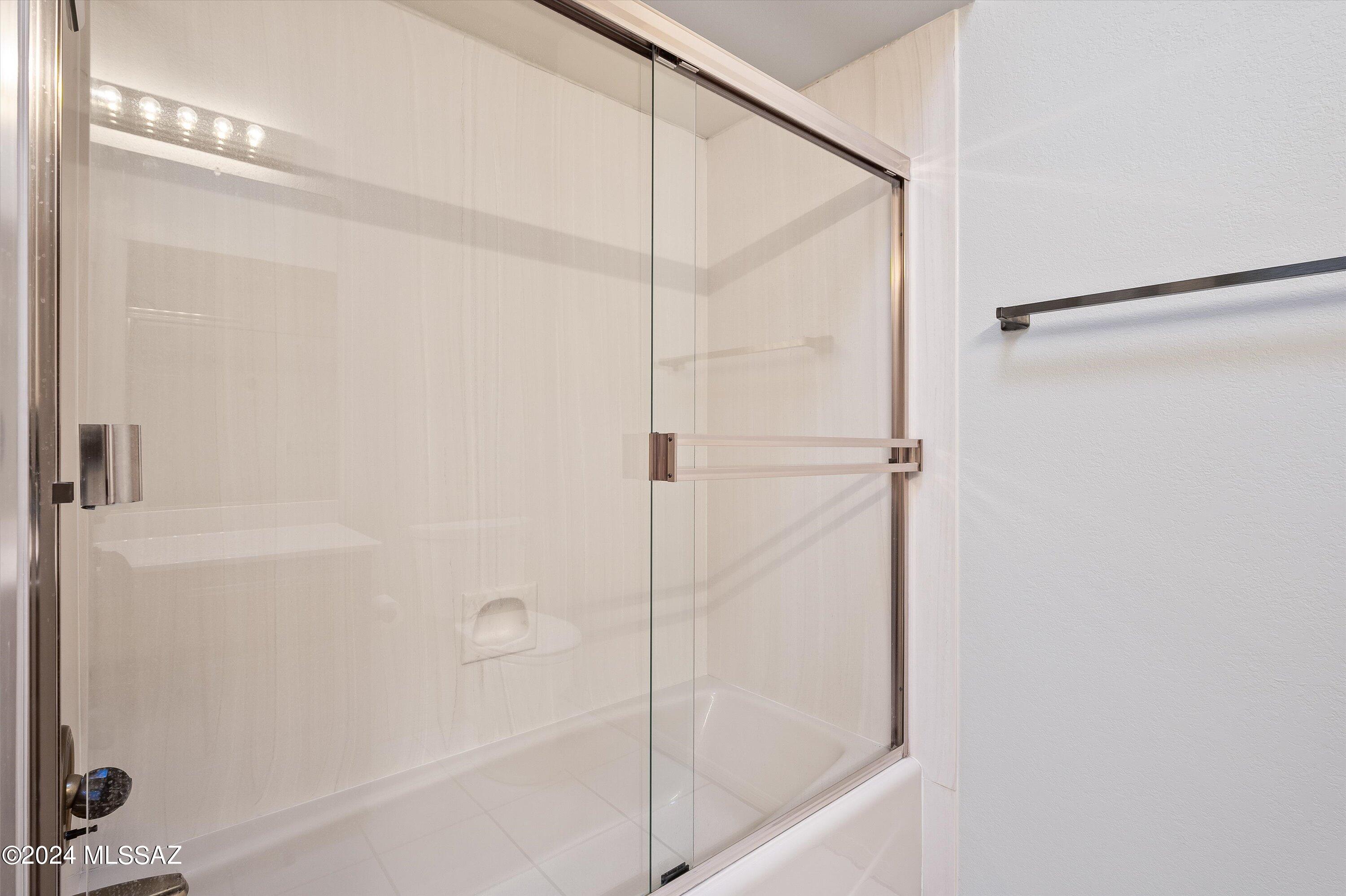 4549 N Trocha Alegre