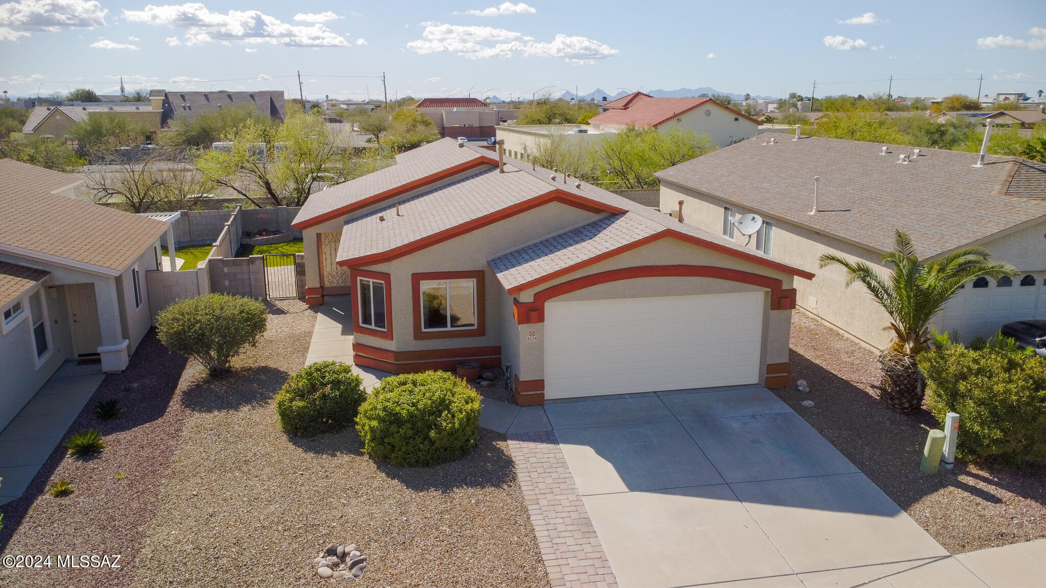 8236 S Lost Mountain Road