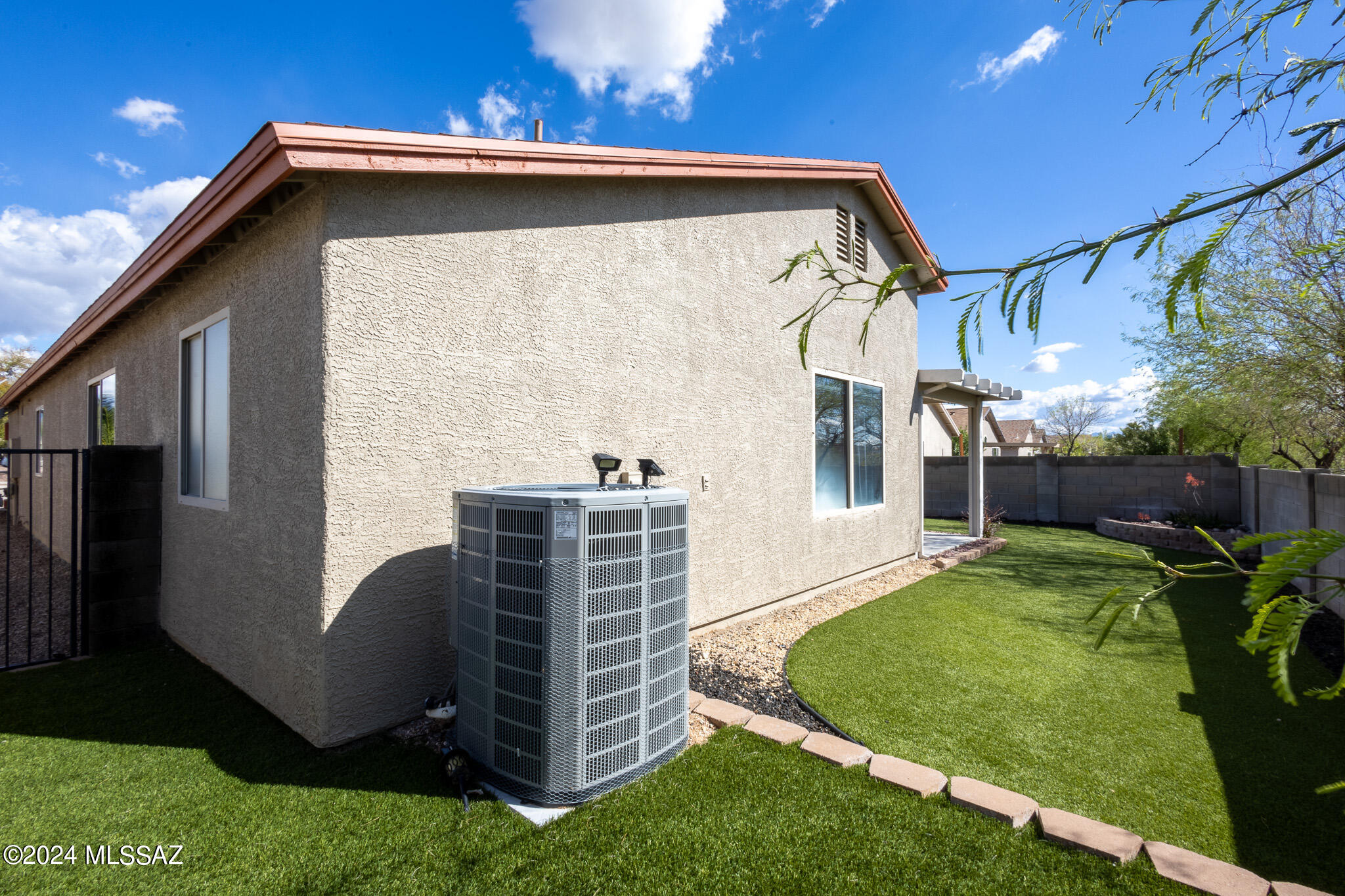 8236 S Lost Mountain Road