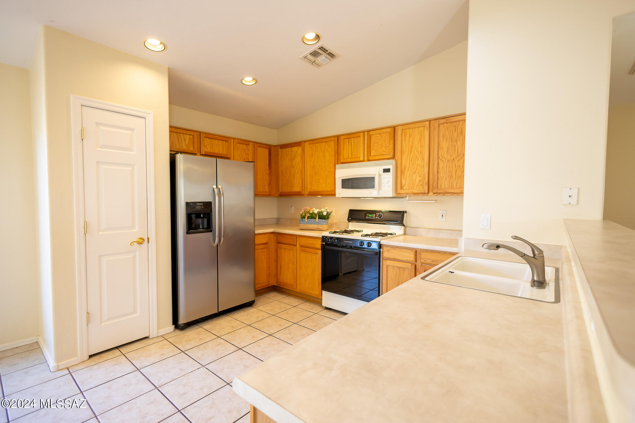 8236 S Lost Mountain Road