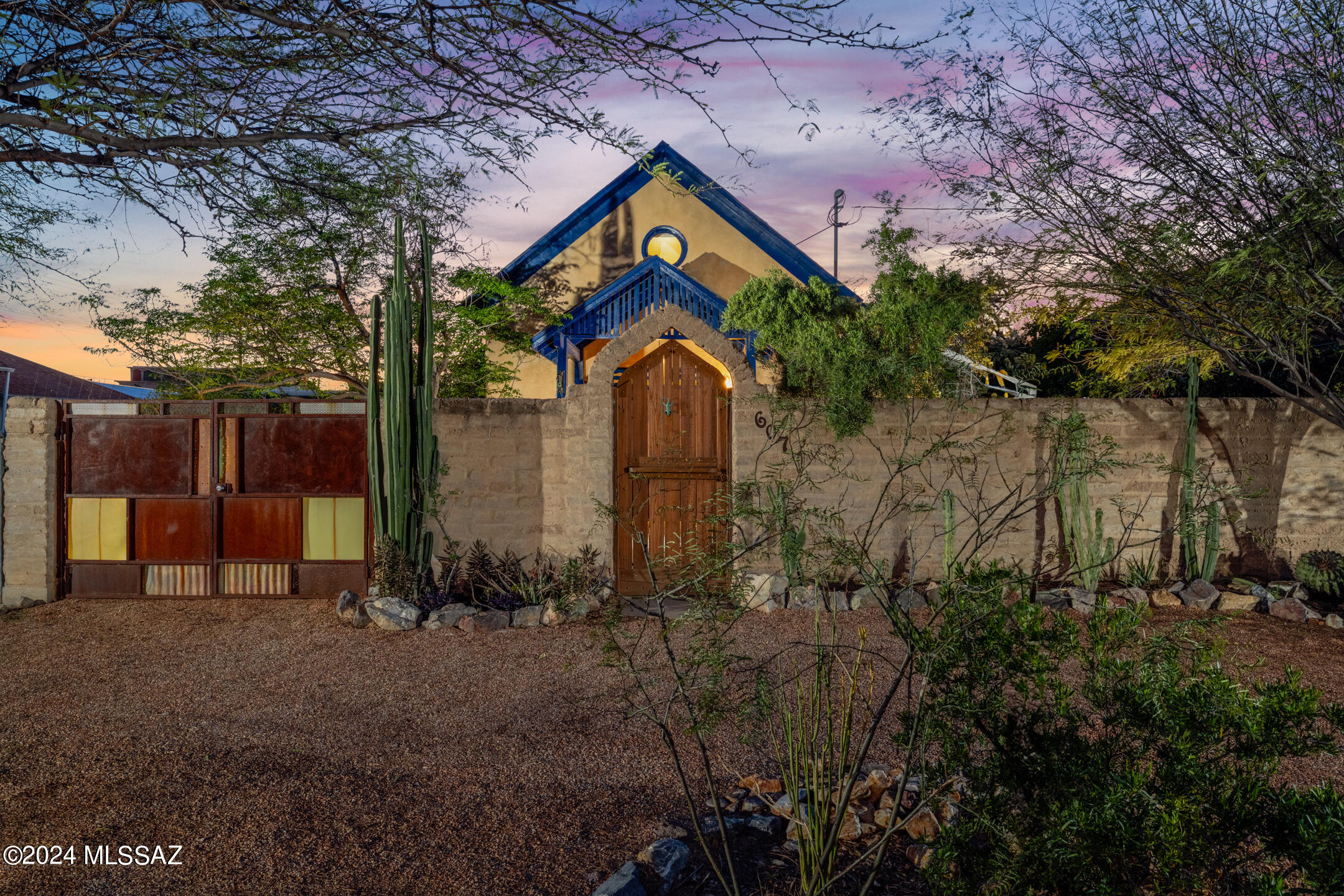 607 N 9th Avenue