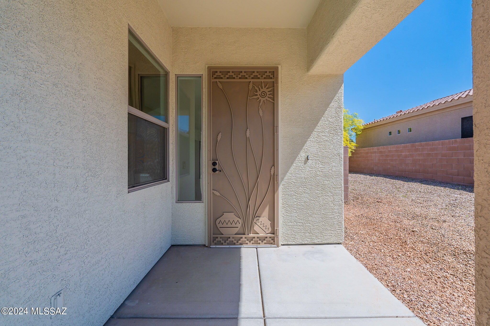 10045 E Cedar Hill Drive