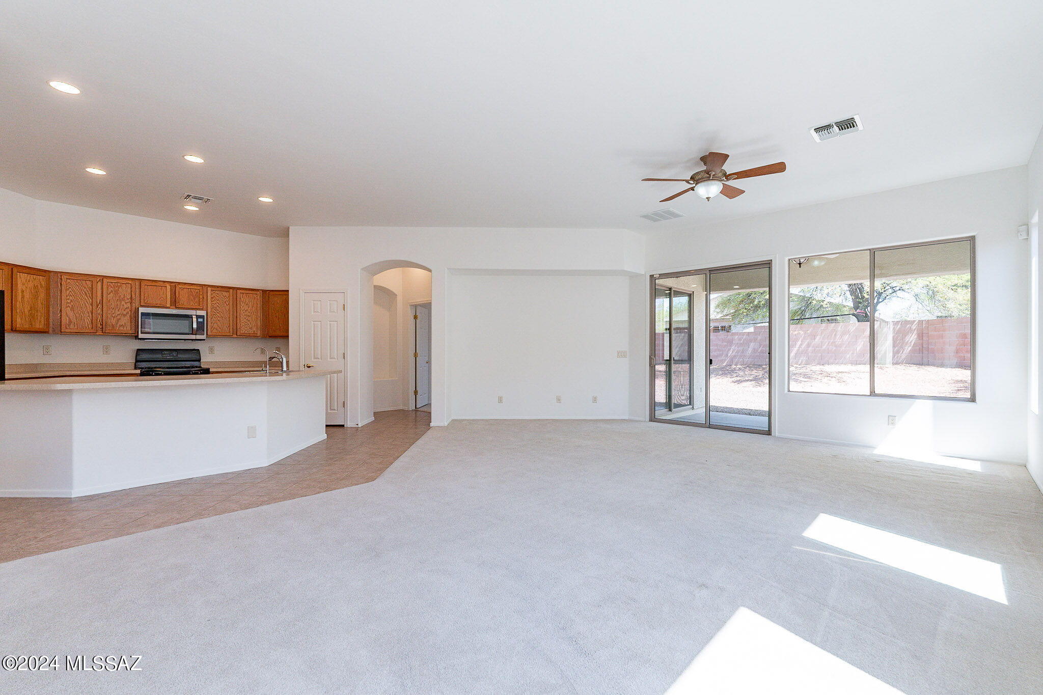 10045 E Cedar Hill Drive