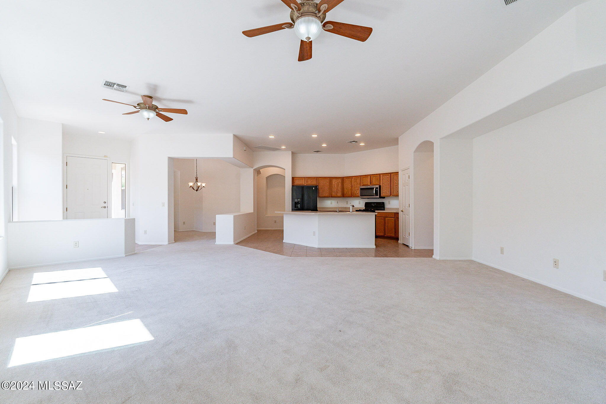 10045 E Cedar Hill Drive