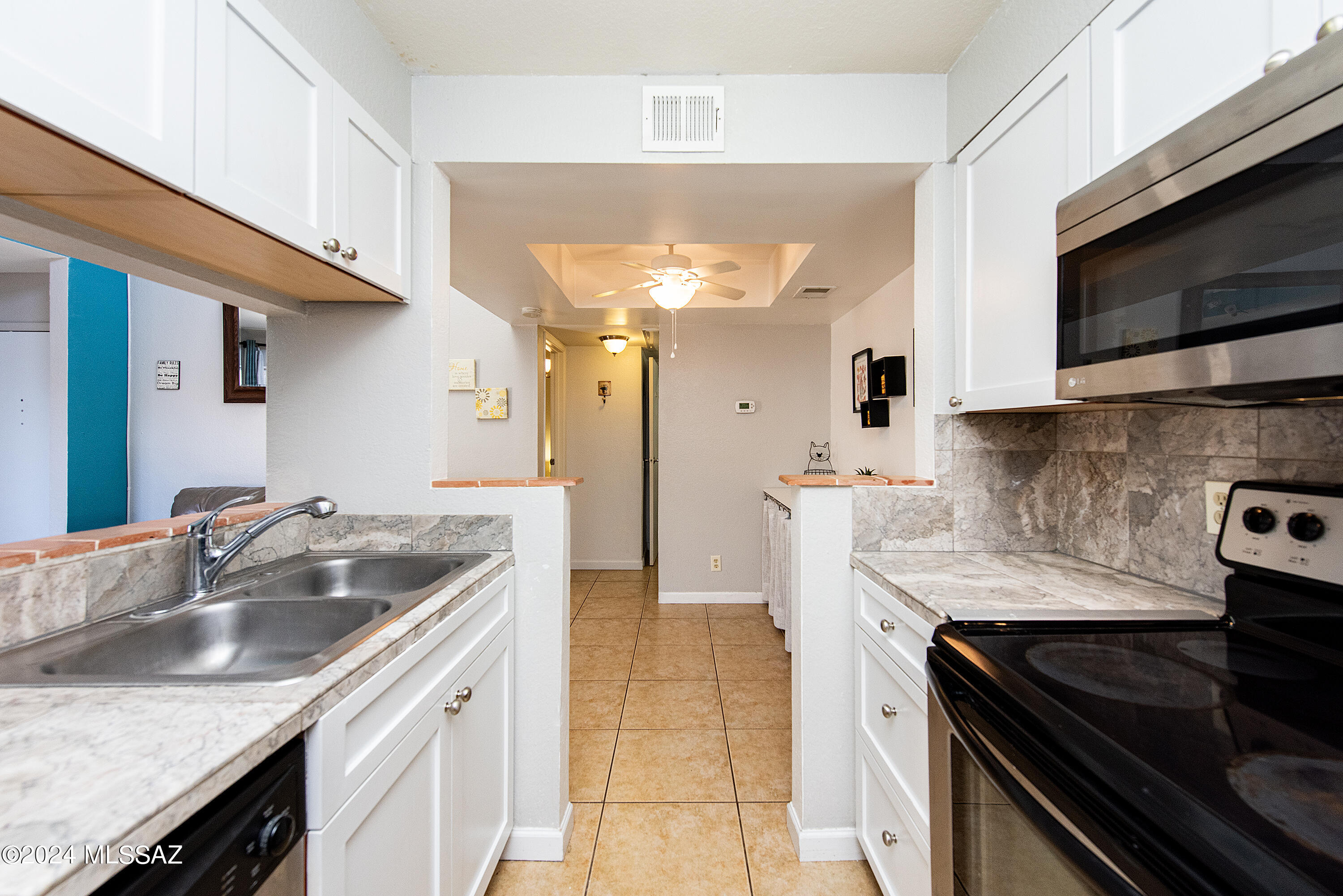 1745 E Glenn Street Unit: 239