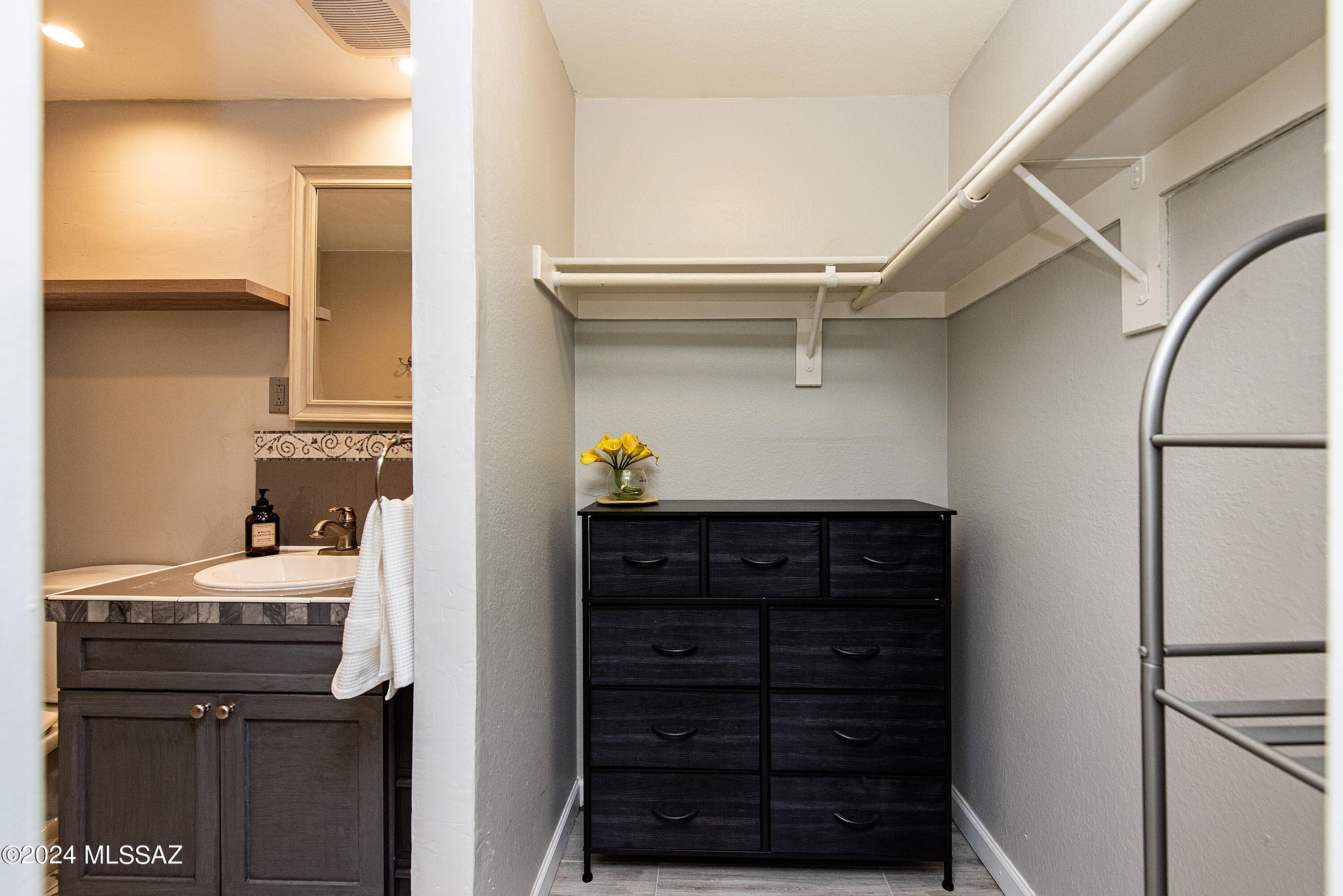 1745 E Glenn Street Unit: 239