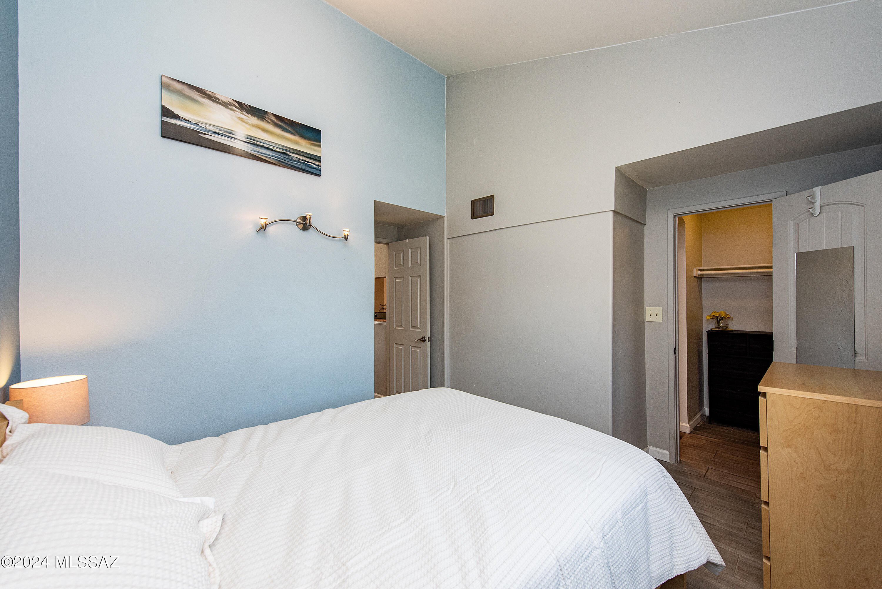 1745 E Glenn Street Unit: 239