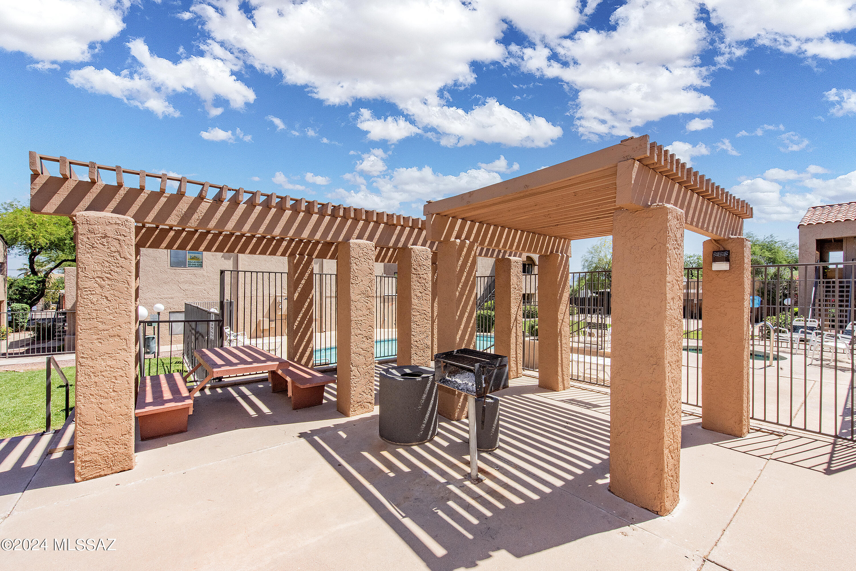 1745 E Glenn Street Unit: 239