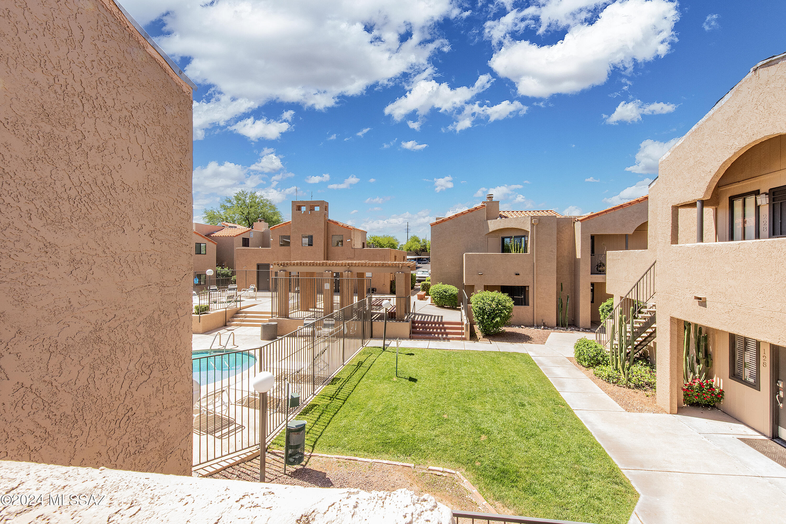 1745 E Glenn Street Unit: 239