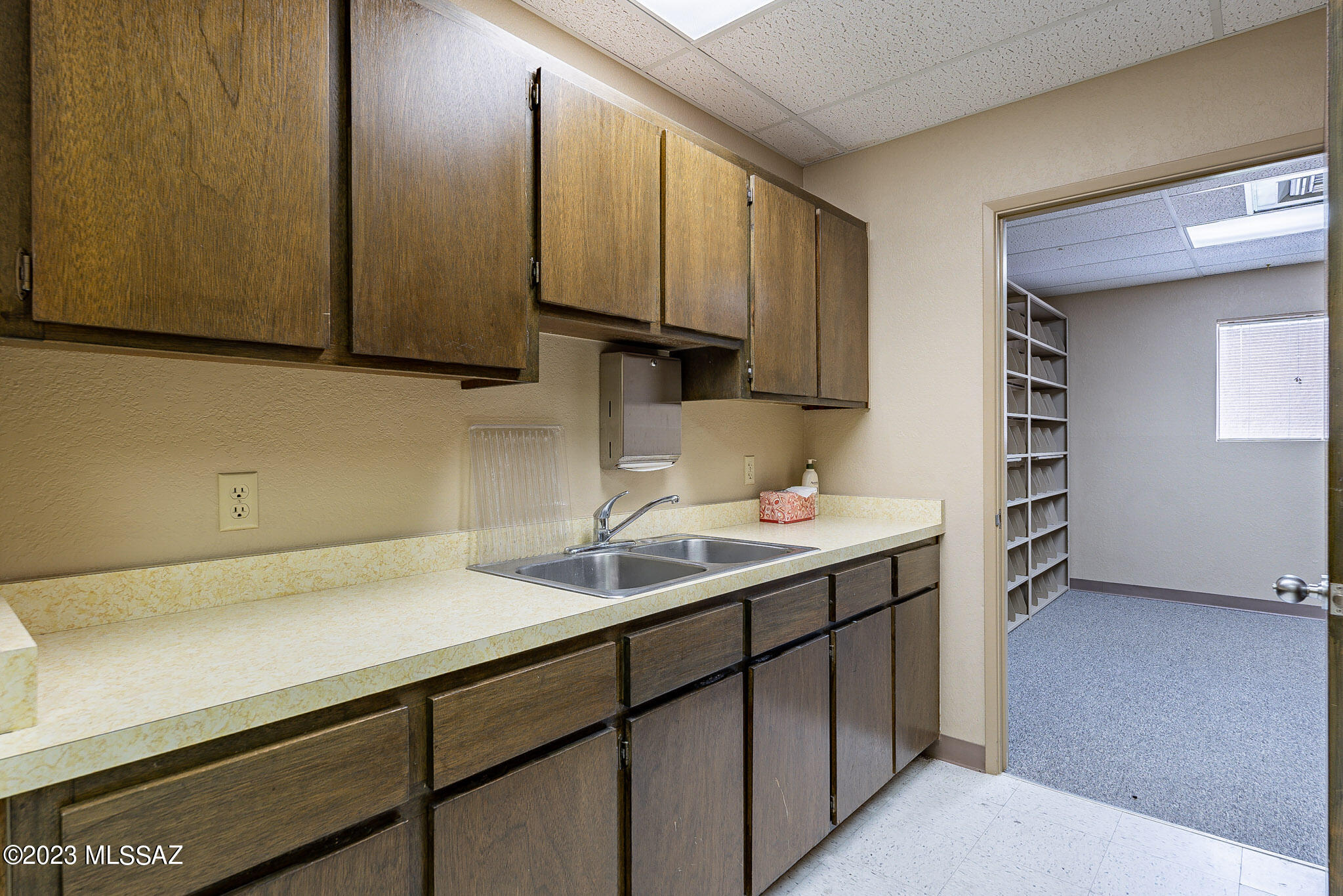 6544 E Carondelet Drive