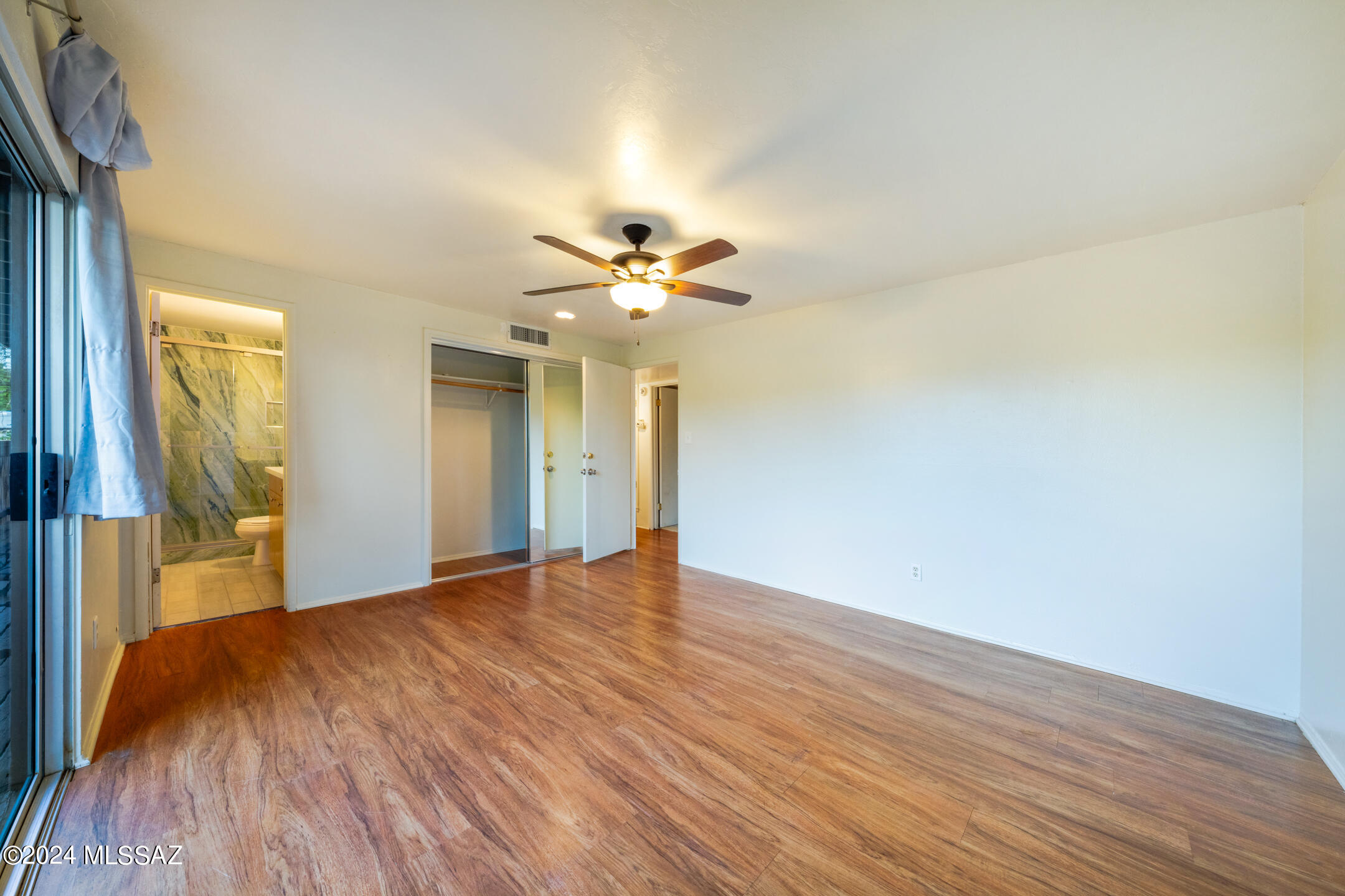 8702 E Lancaster Road