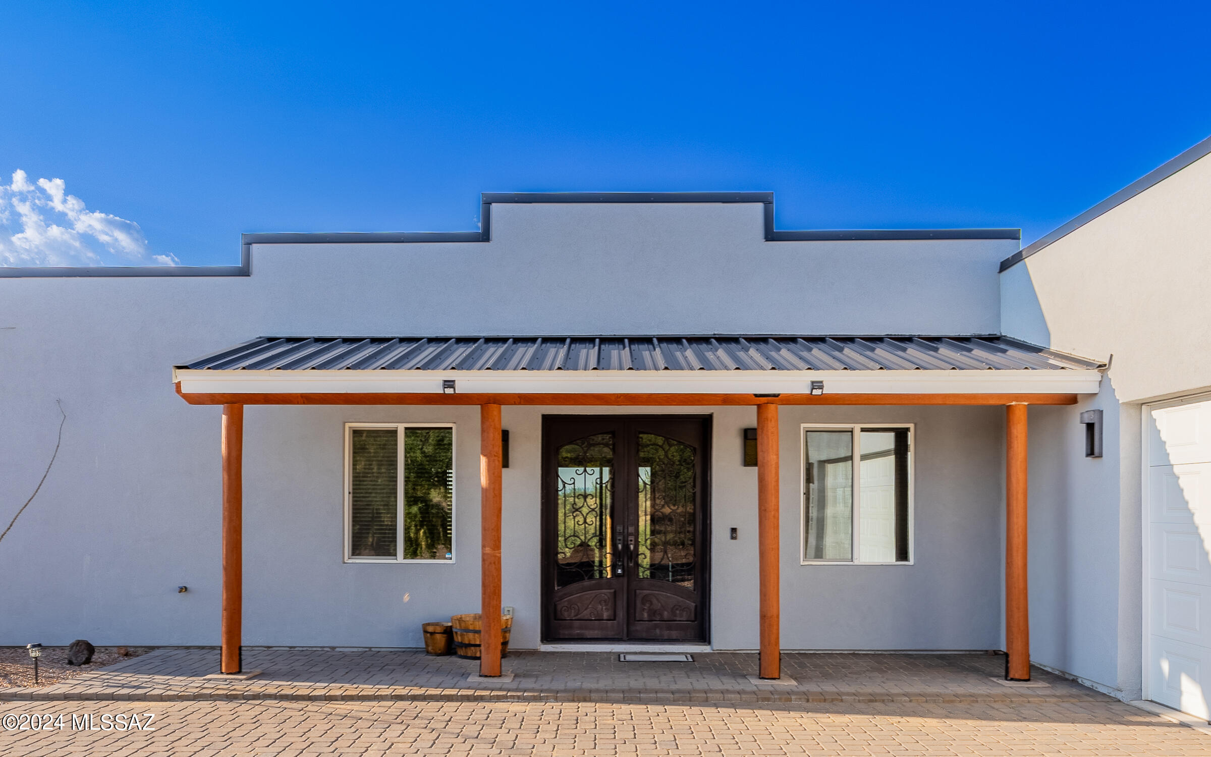 11261 E Camino Aurelia