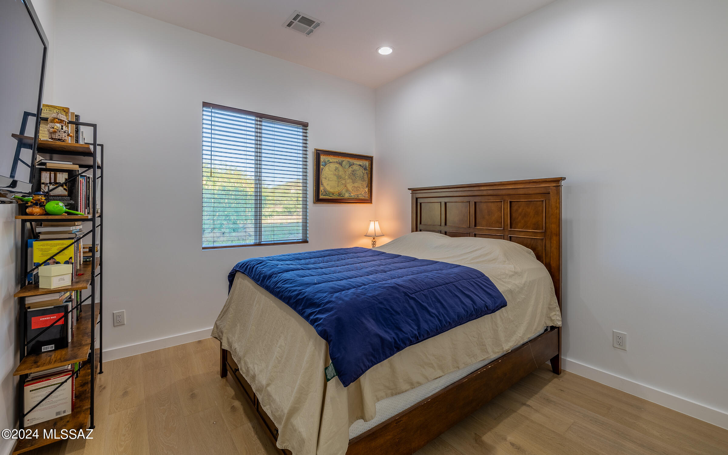 11261 E Camino Aurelia