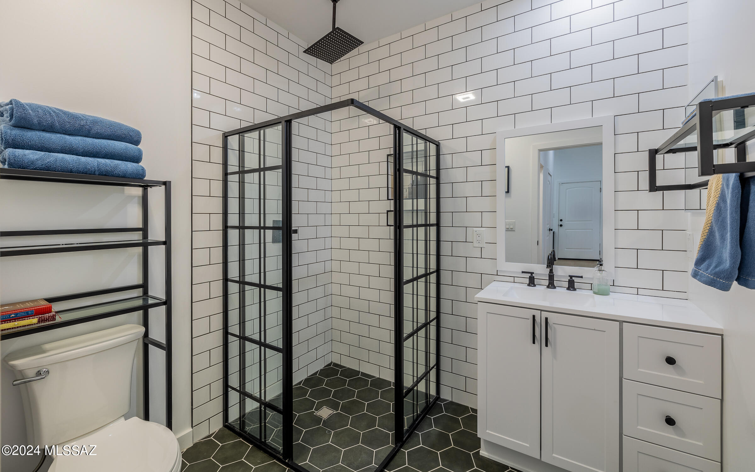 11261 E Camino Aurelia