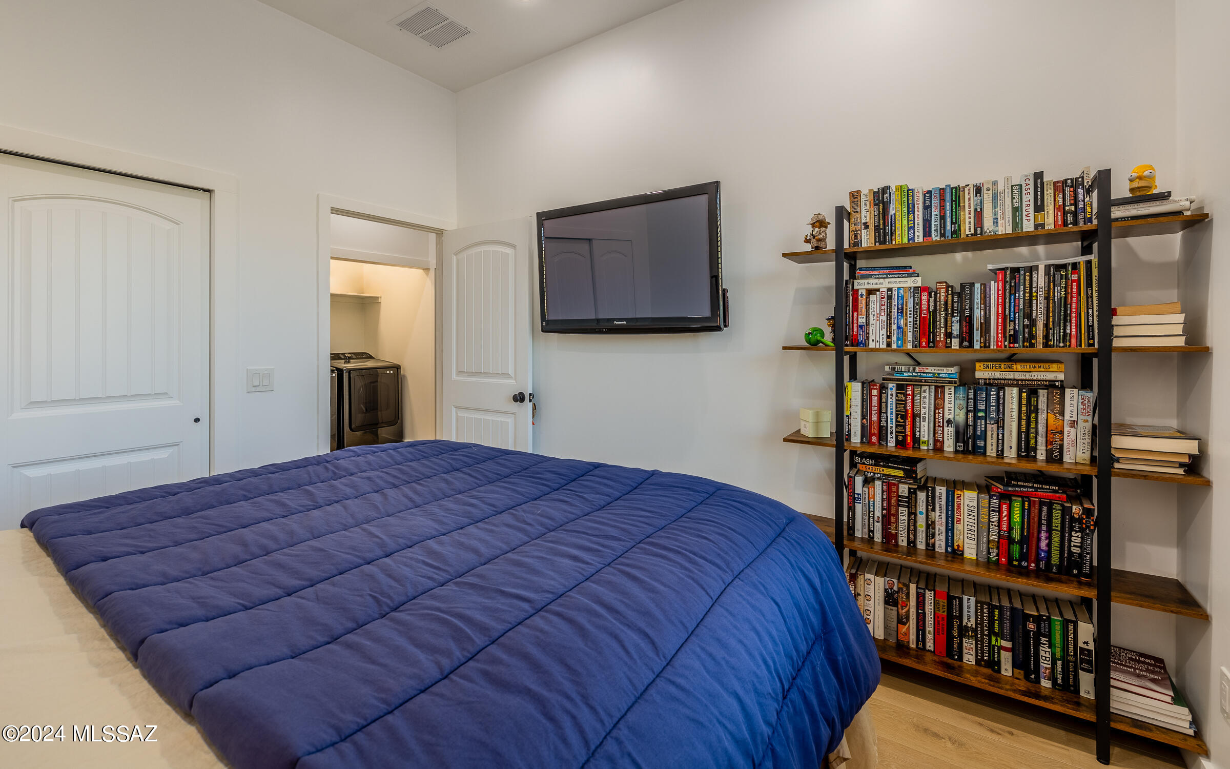 11261 E Camino Aurelia