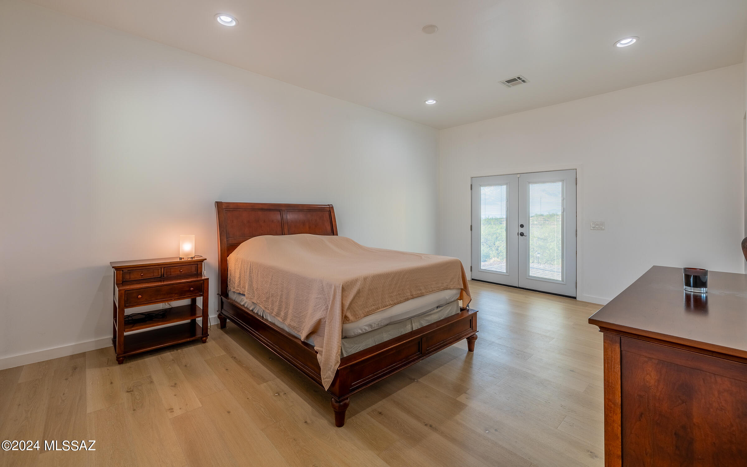 11261 E Camino Aurelia
