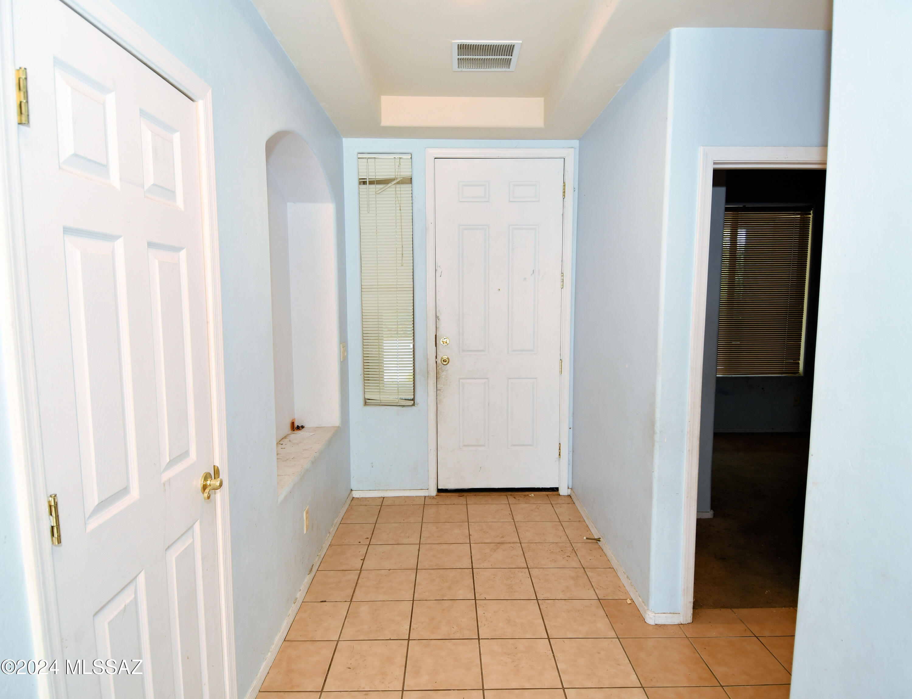 10020 E Emberwood Drive