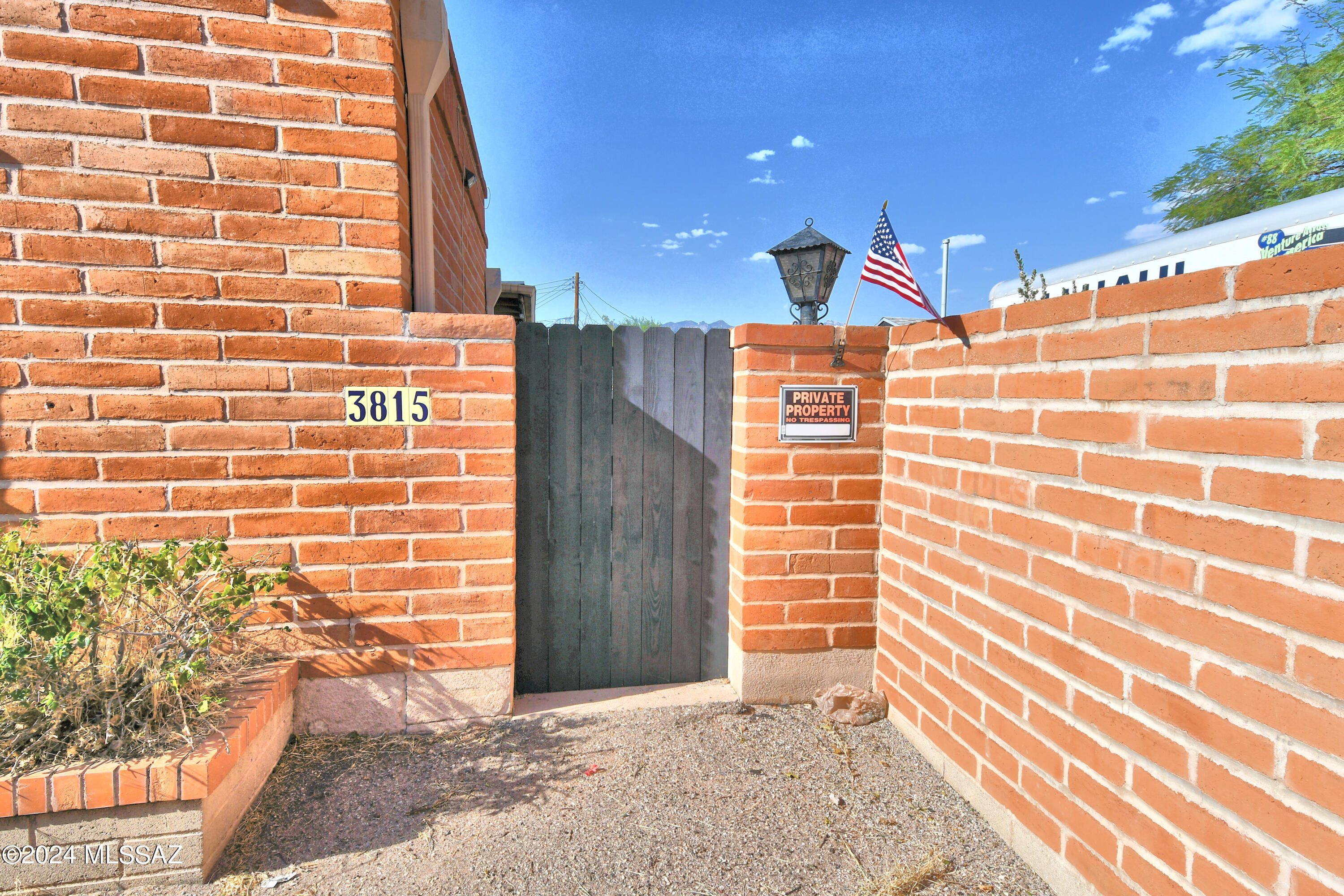 3815 E Bellevue Street Unit: A