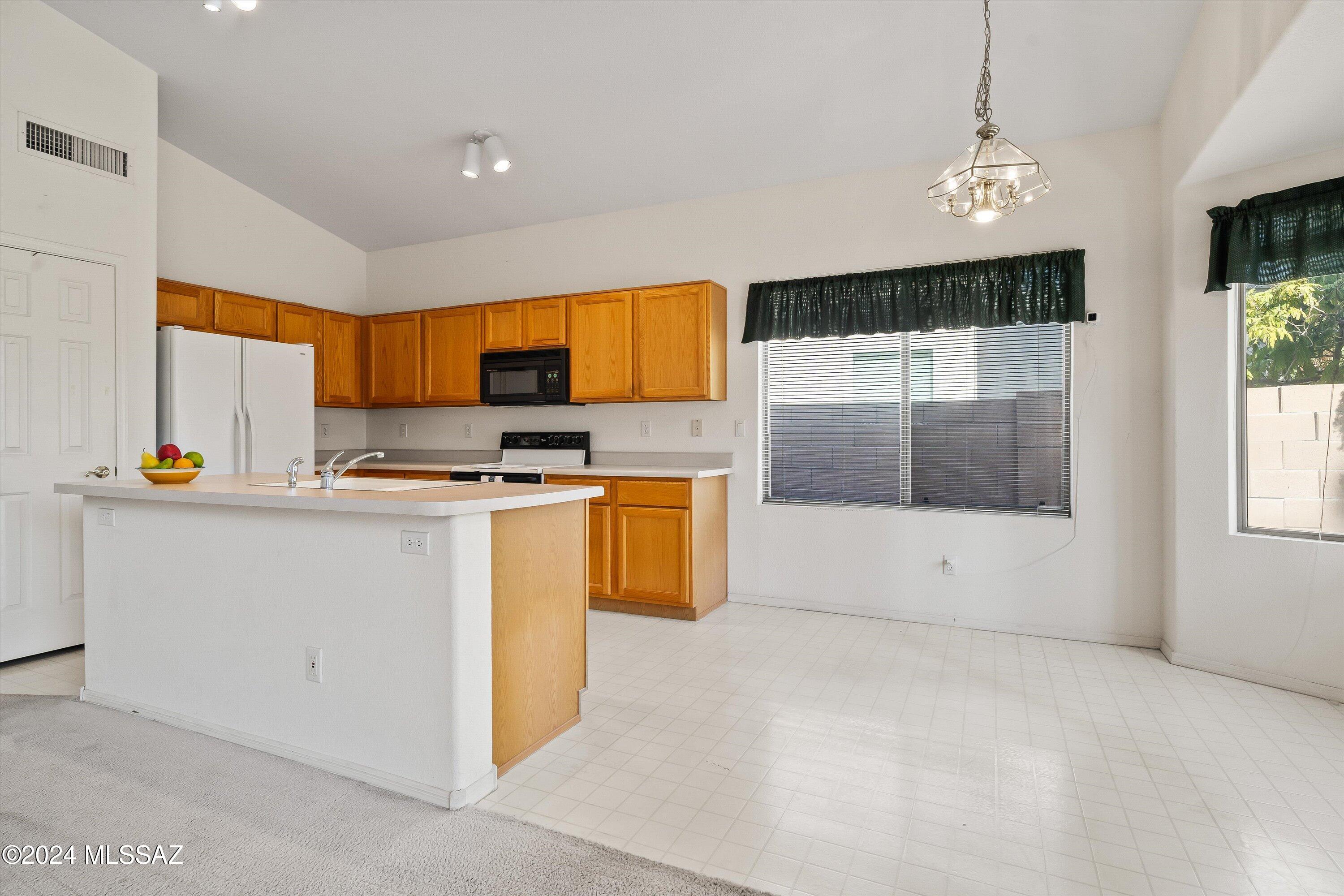9820 E Cisco Court