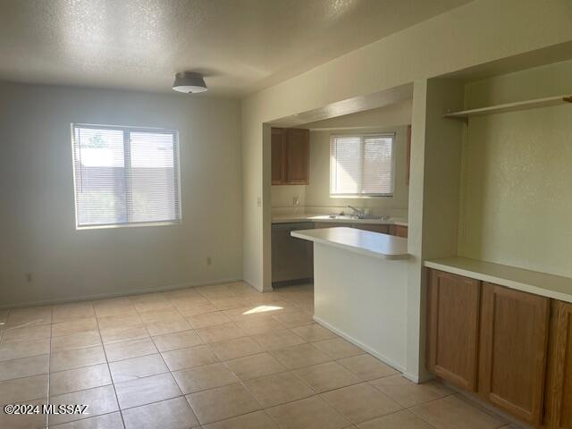 2559 N Tucson Boulevard