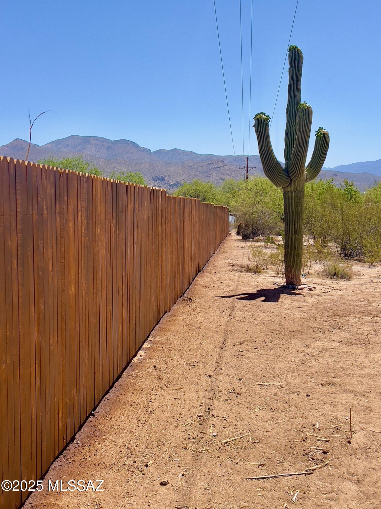 11421 E Holster Drive