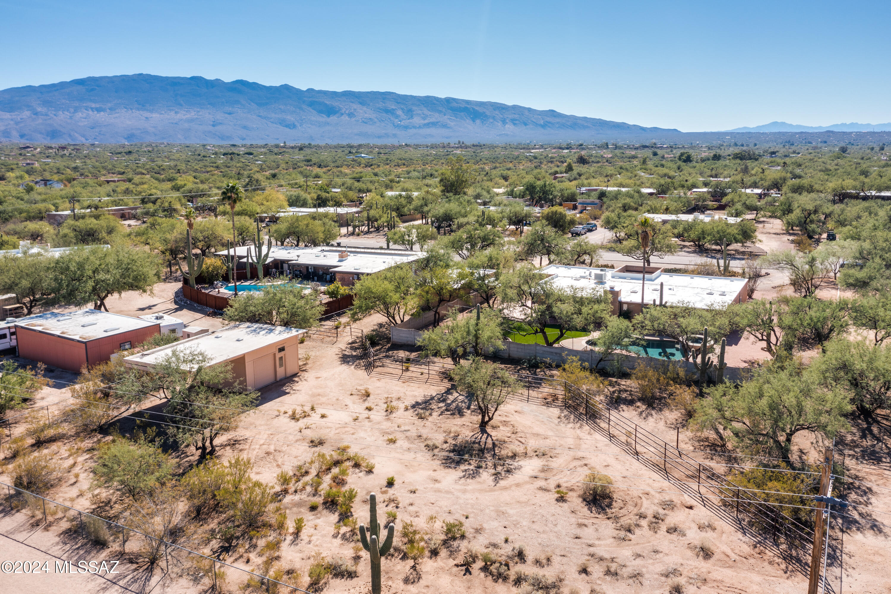 11421 E Holster Drive