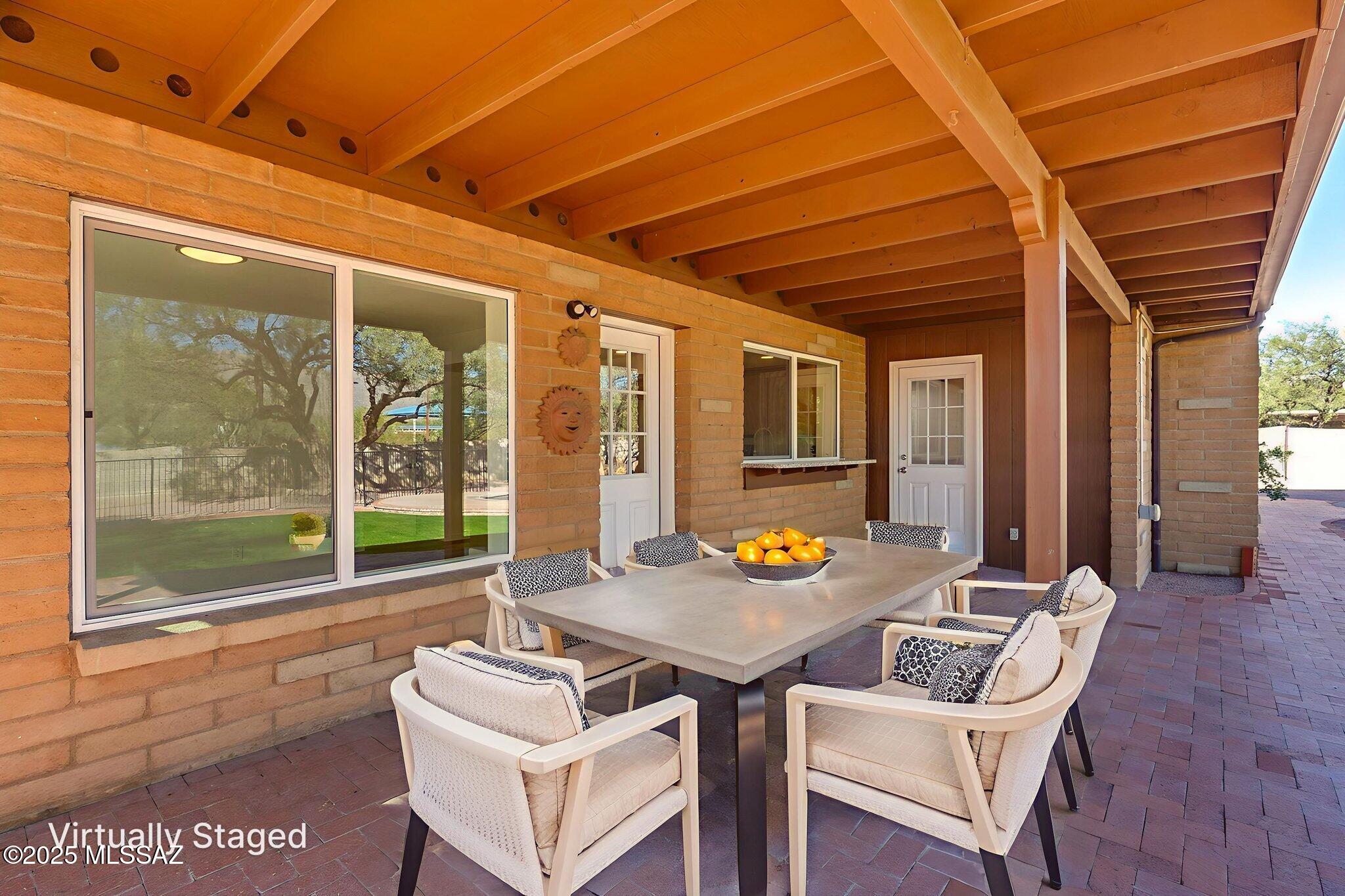 11421 E Holster Drive